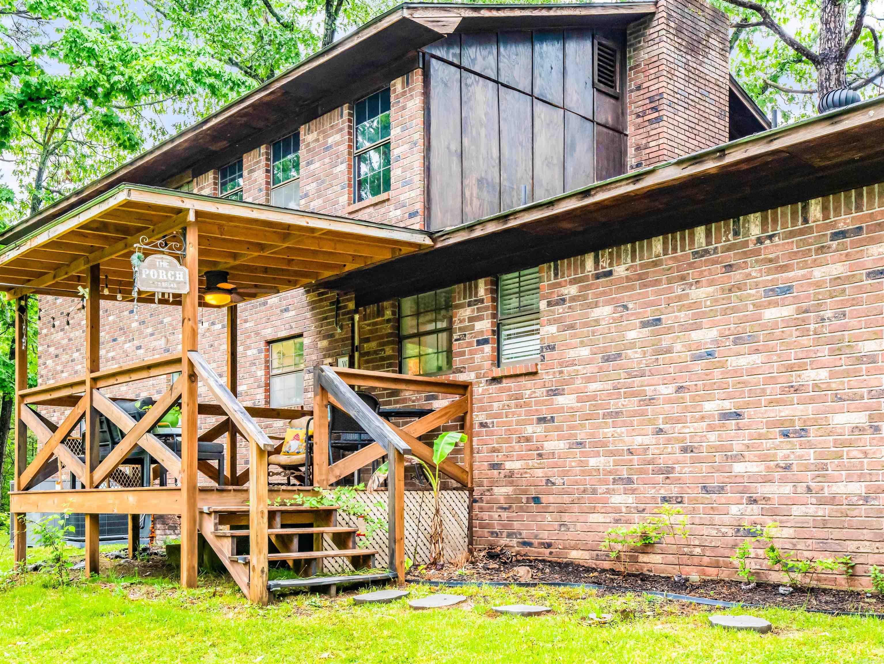 944 W Glazypeau  Hot Springs, AR