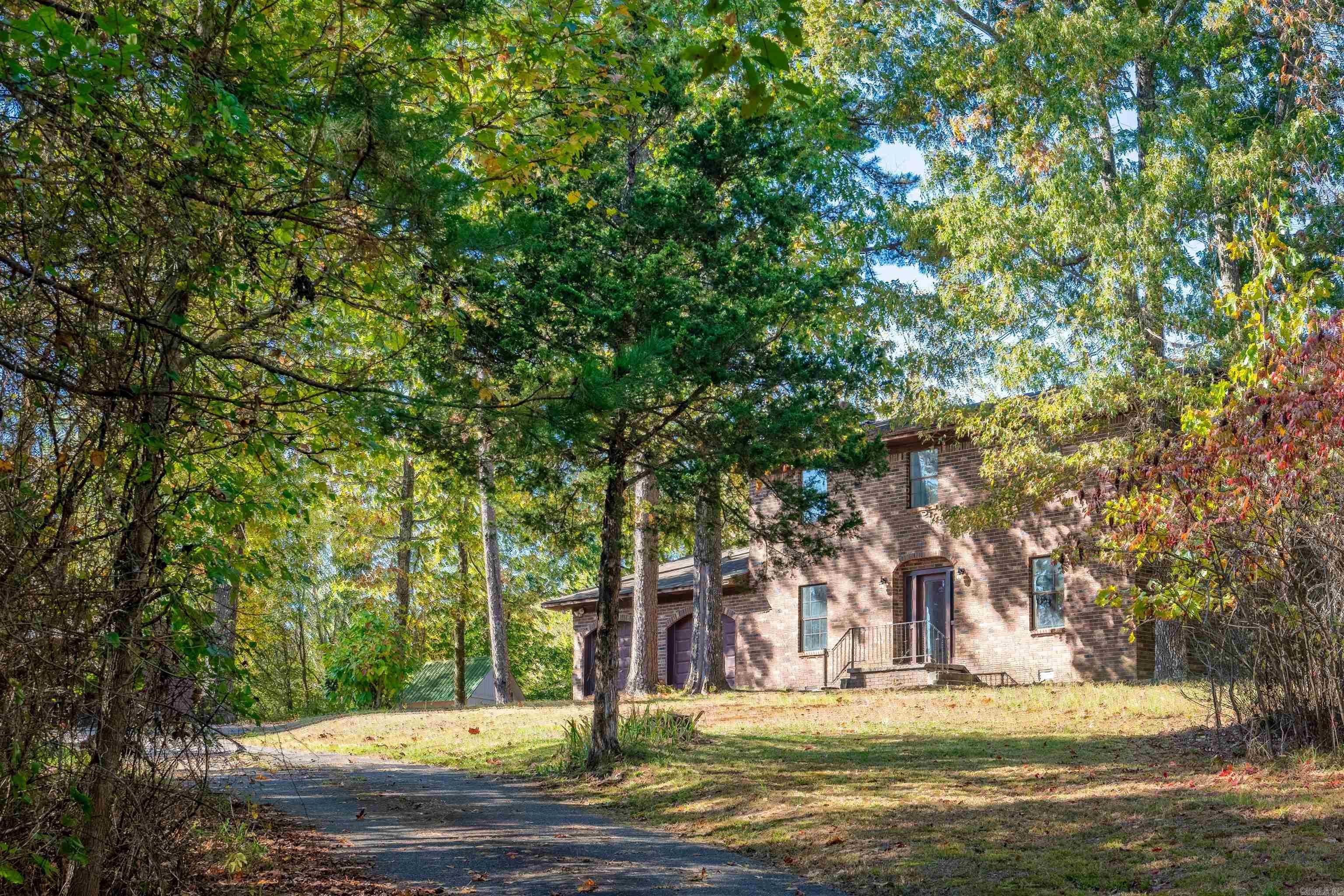 944 W Glazypeau  Hot Springs, AR