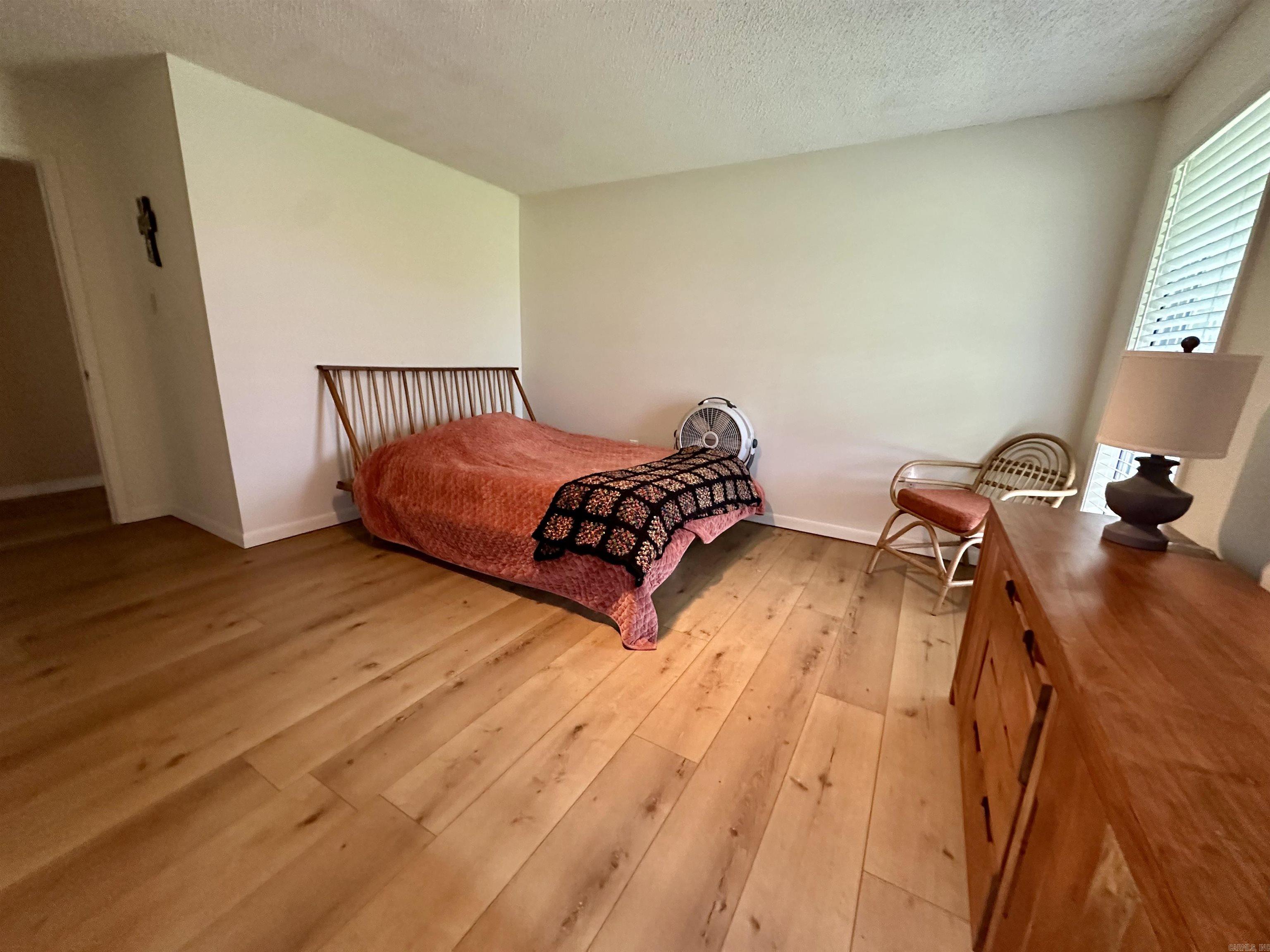 2711 W Beebe Capps Expy  Searcy, AR