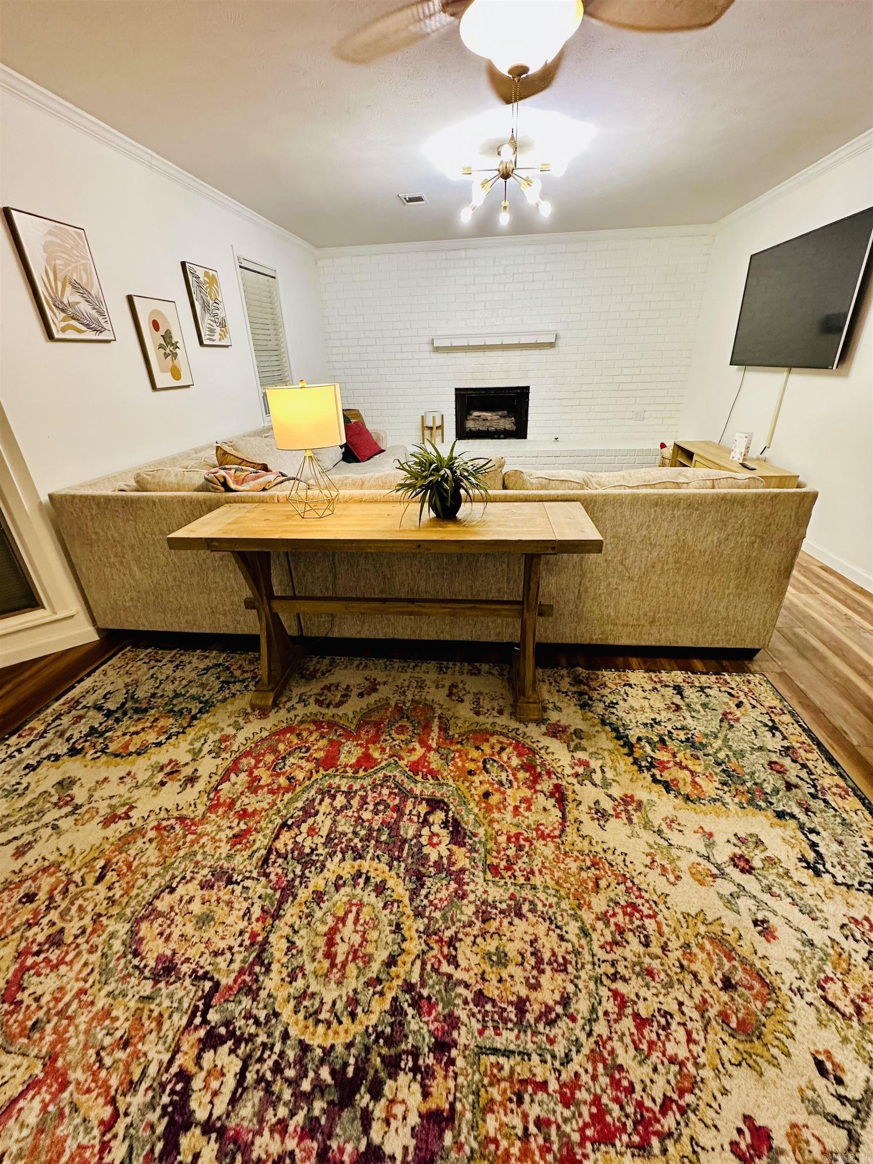 2711 W Beebe Capps Expy  Searcy, AR
