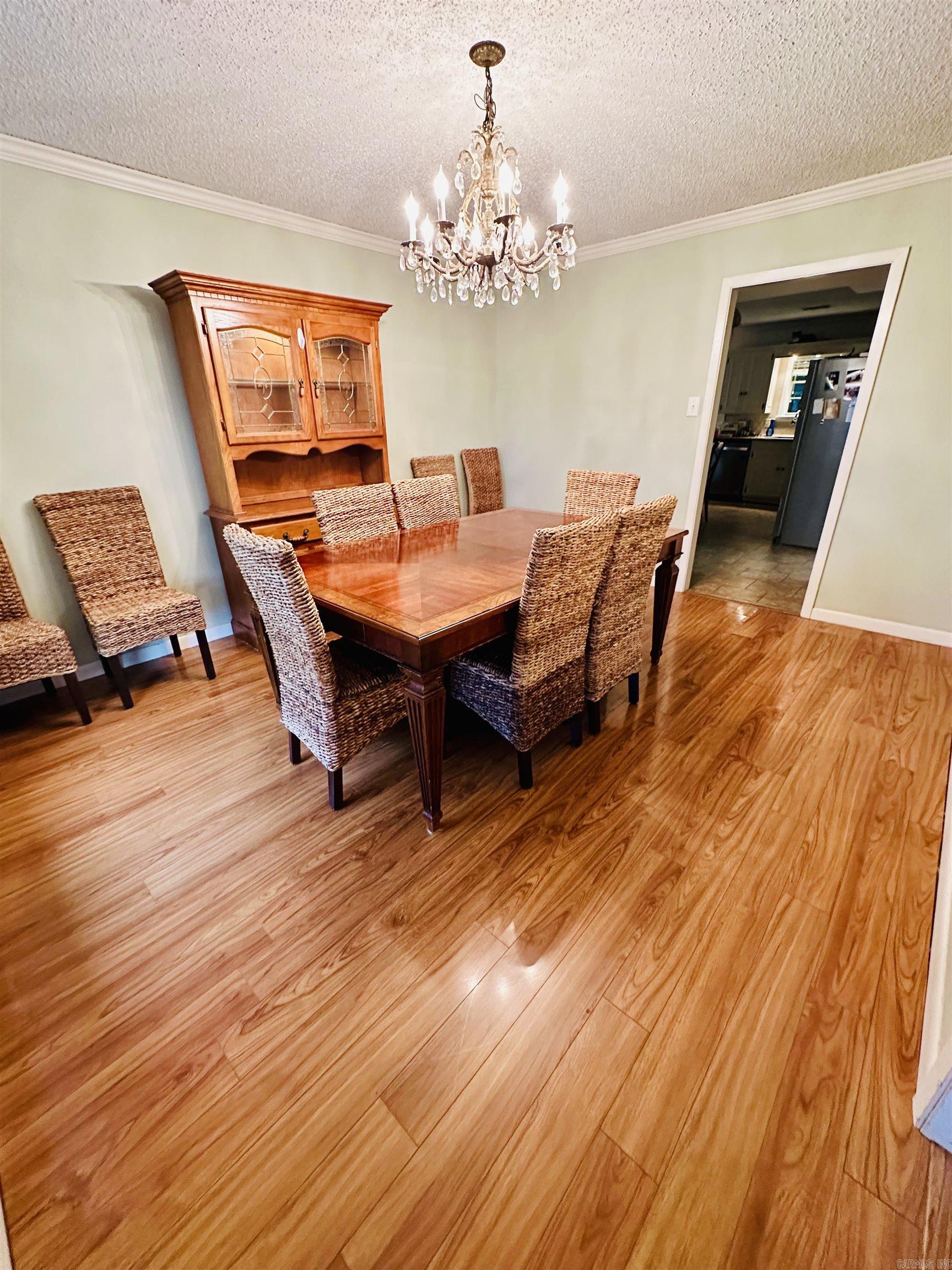 2711 W Beebe Capps Expy  Searcy, AR