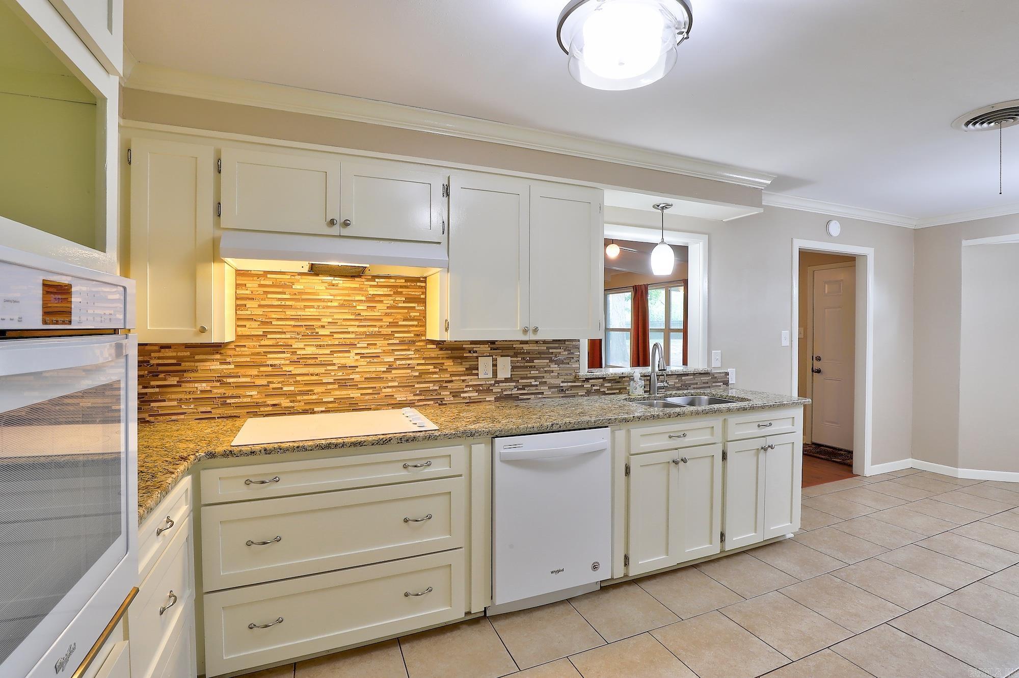 4101  Columbia  Texarkana, TX