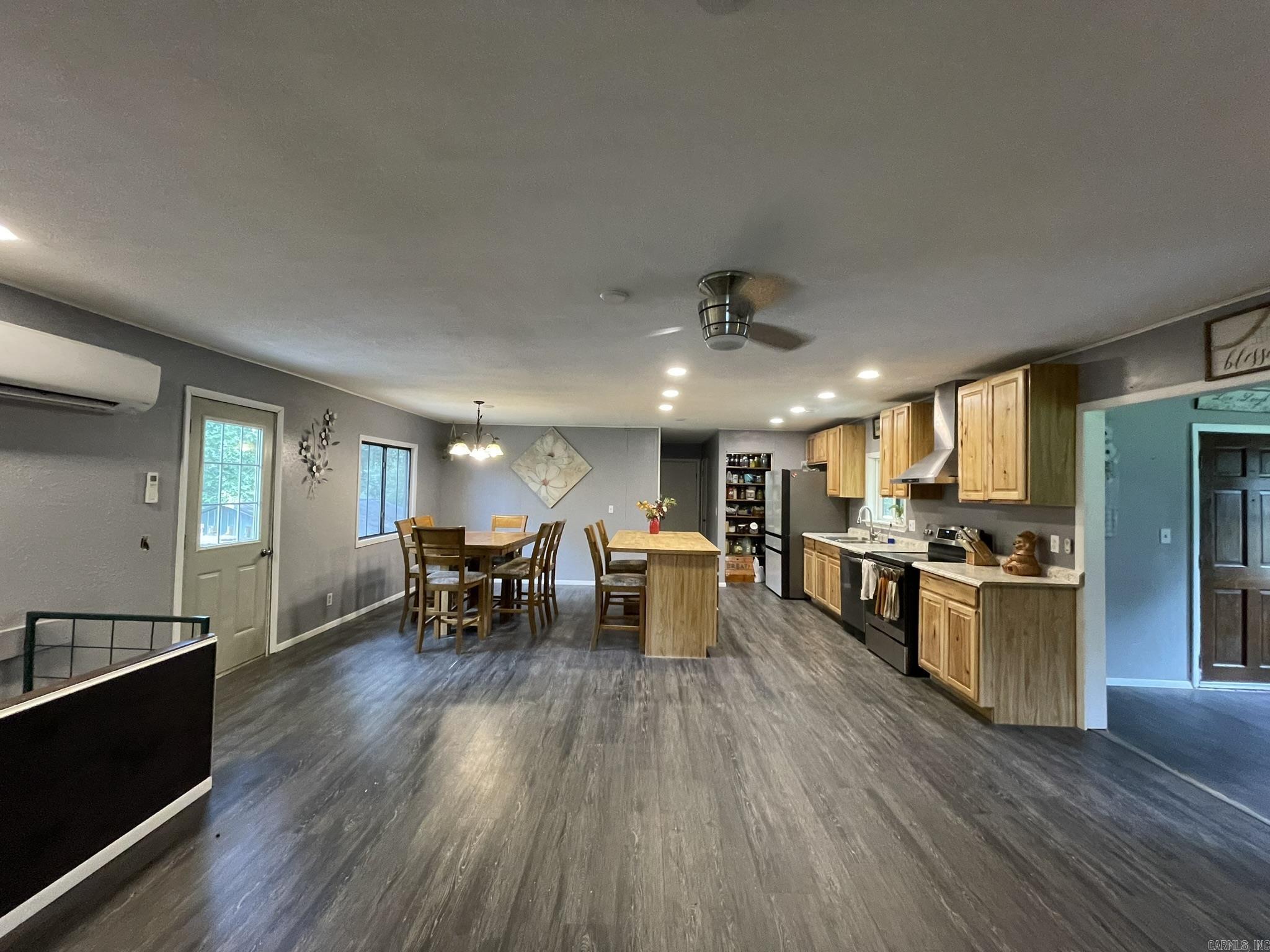 1506 Polk Road 74 Mena, AR 71953