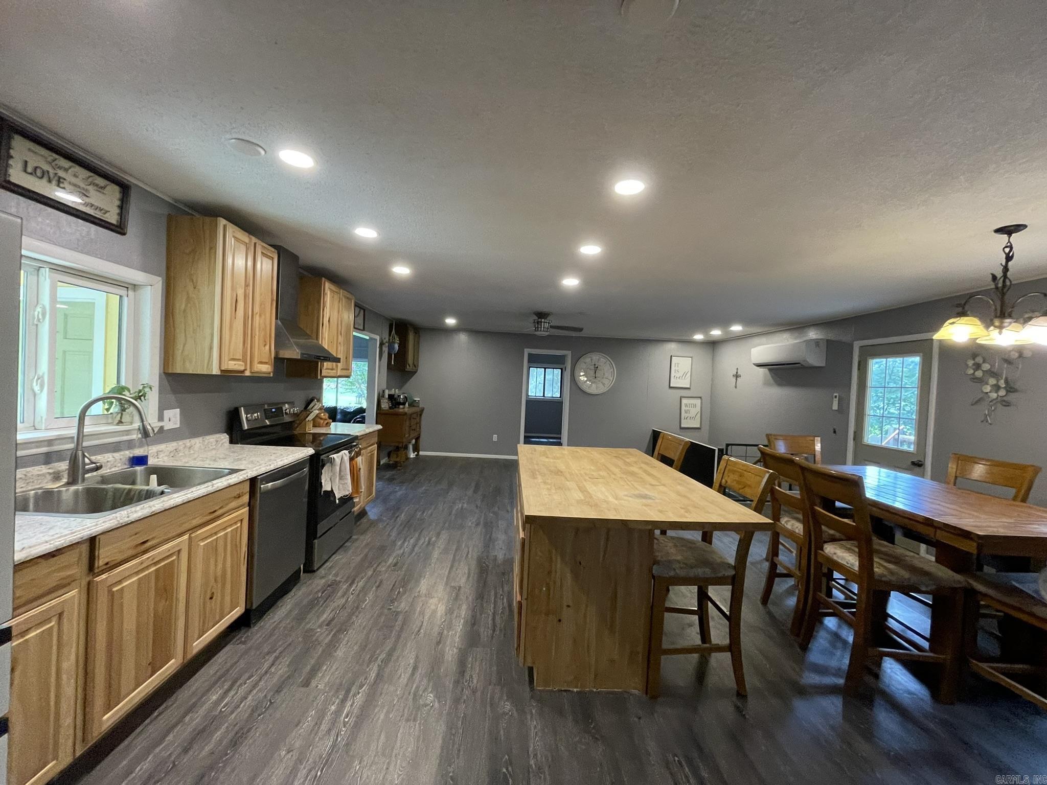 1506 Polk Road 74 Mena, AR 71953