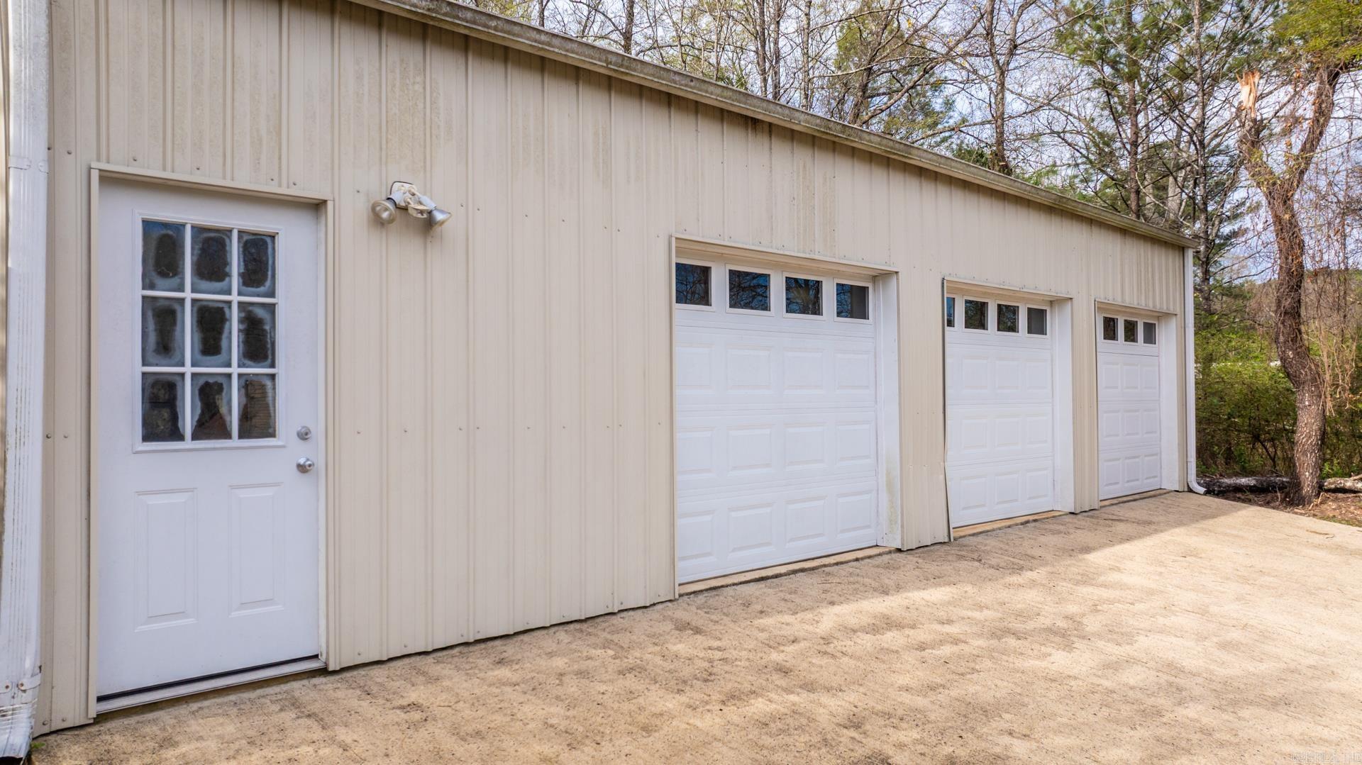1443  TREASURE ISLE  Hot Springs, AR