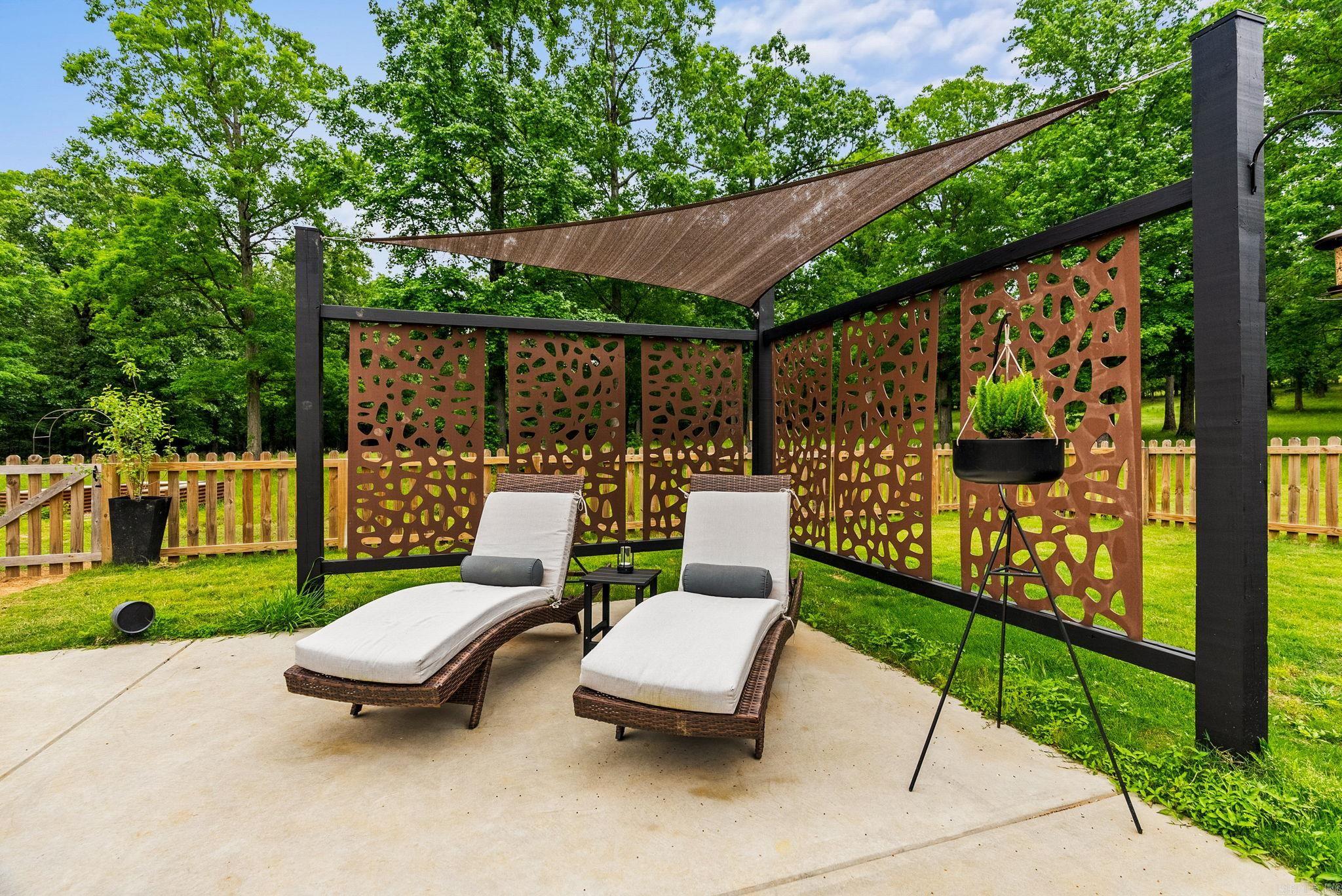 39700  Highway 10  Bigelow, AR