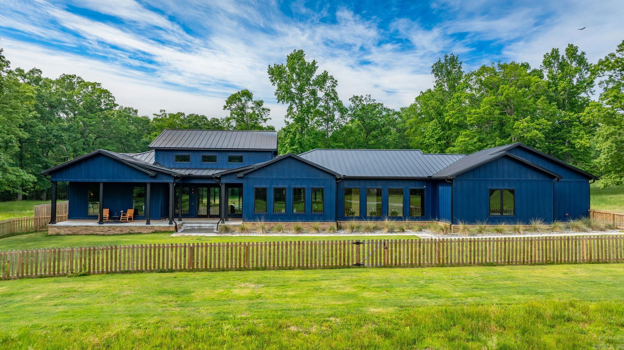 39700  Highway 10  Bigelow, AR