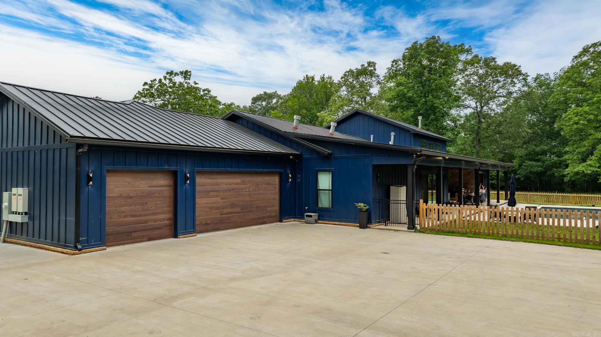 39700  Highway 10  Bigelow, AR