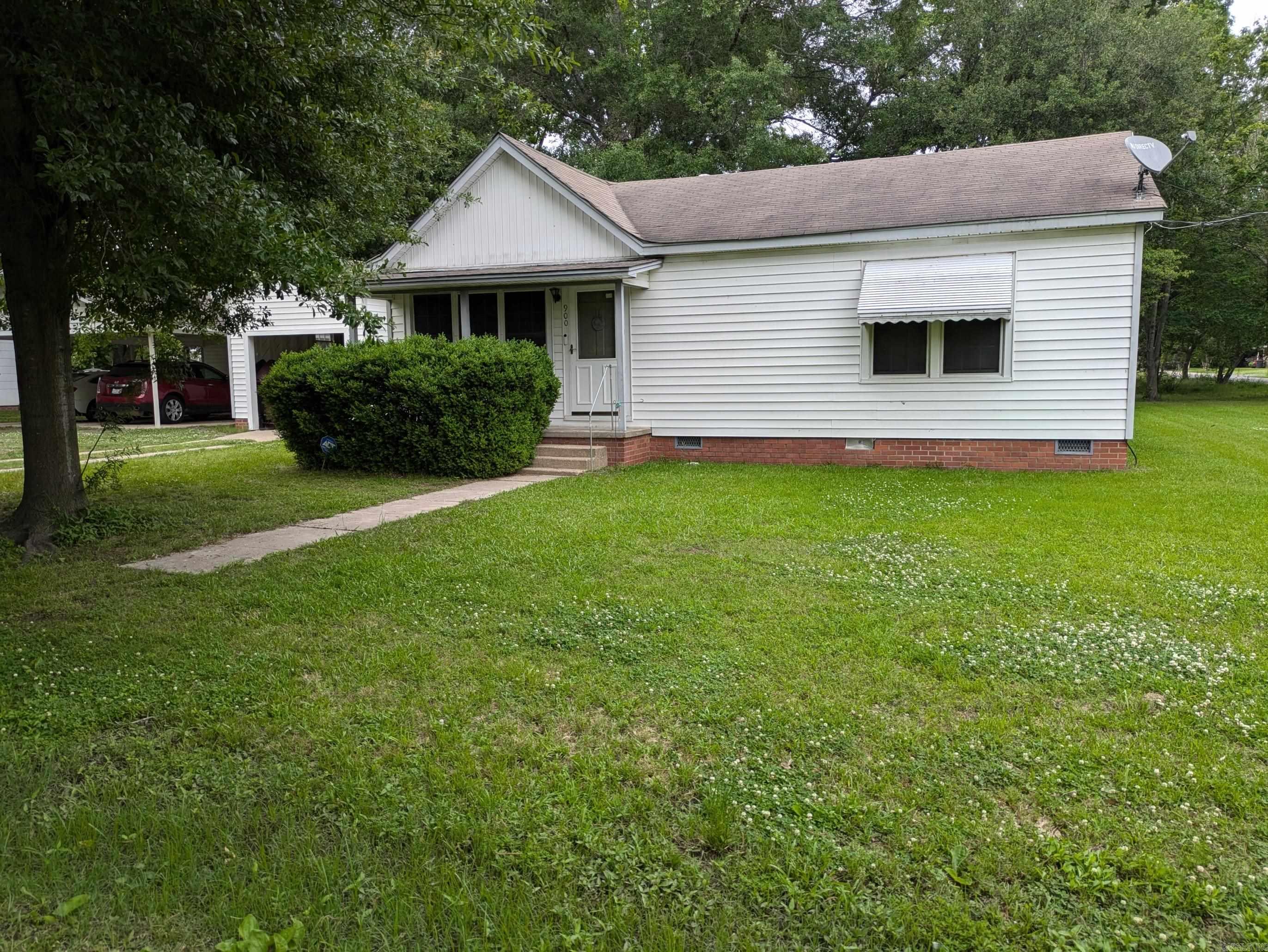 900 N 5Th  McGehee, AR