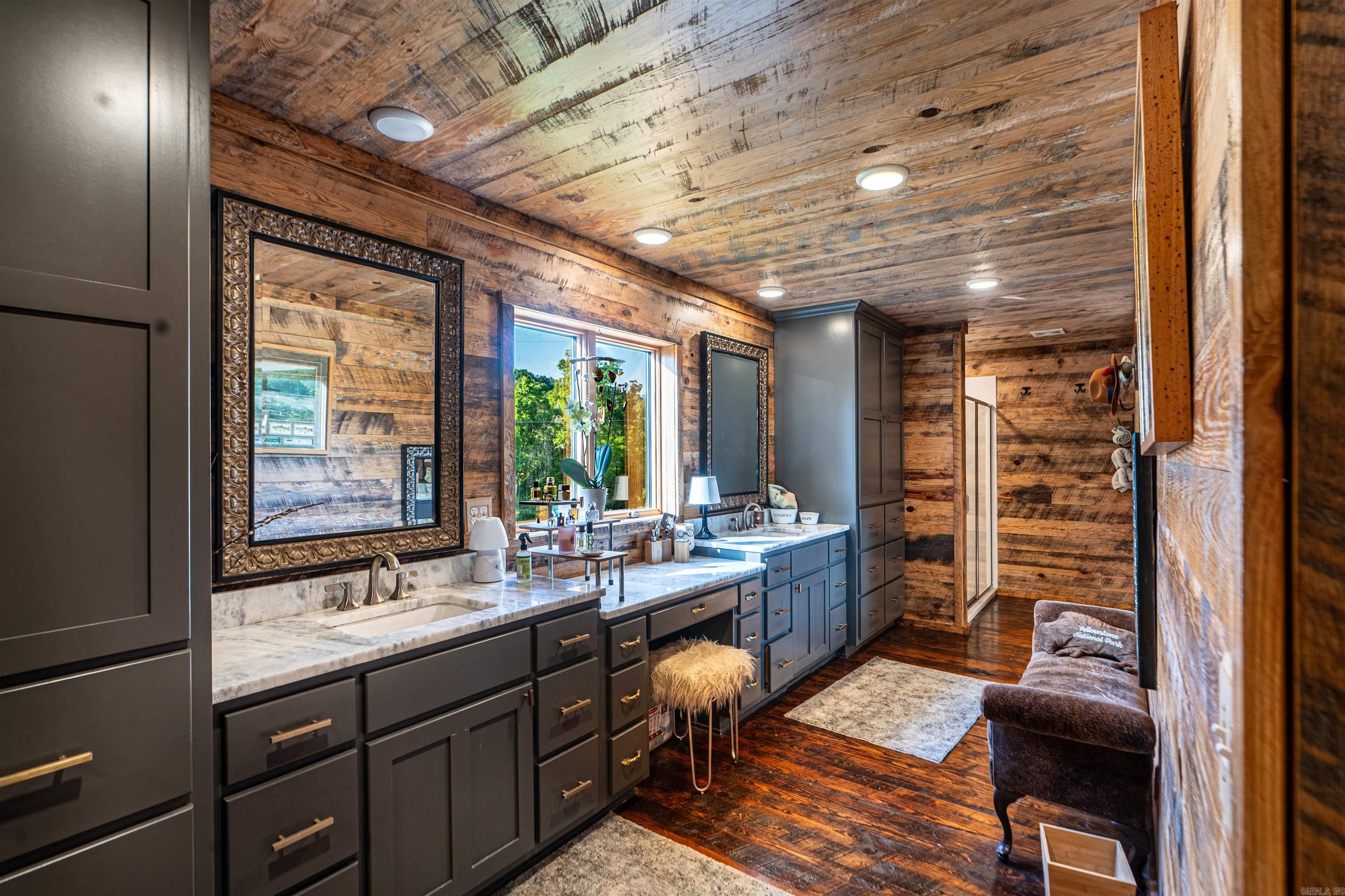 1958  MC 4042  Yellville, AR