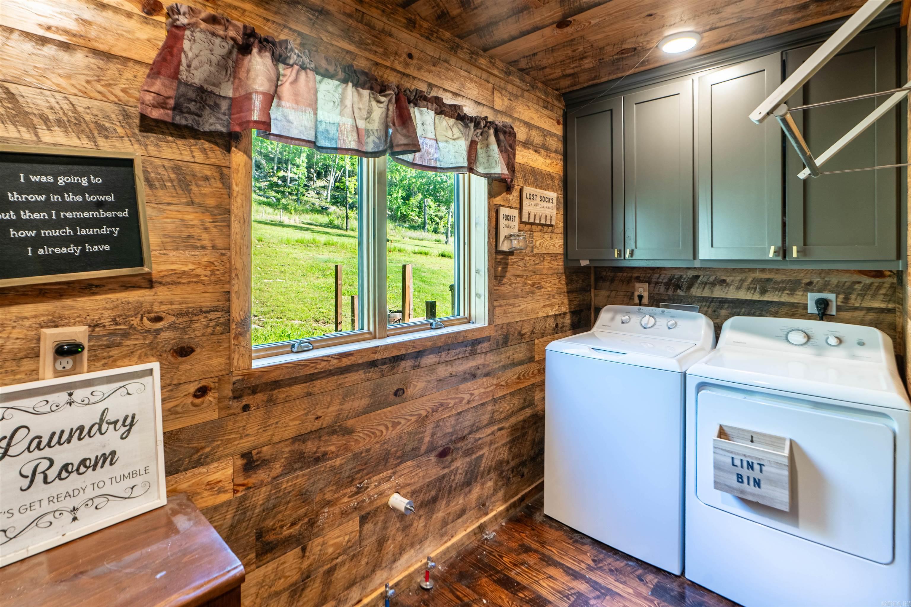 1958  MC 4042  Yellville, AR