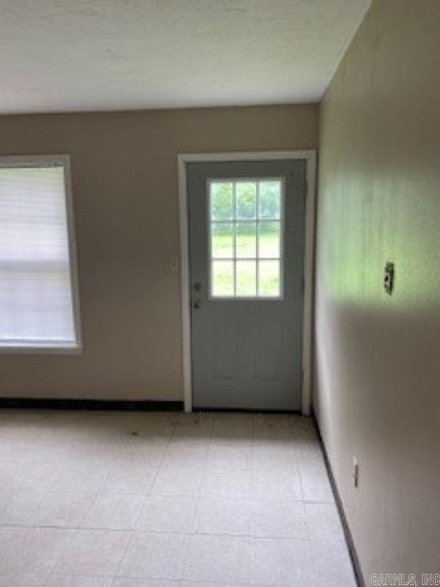 706 S 5th  Augusta, AR