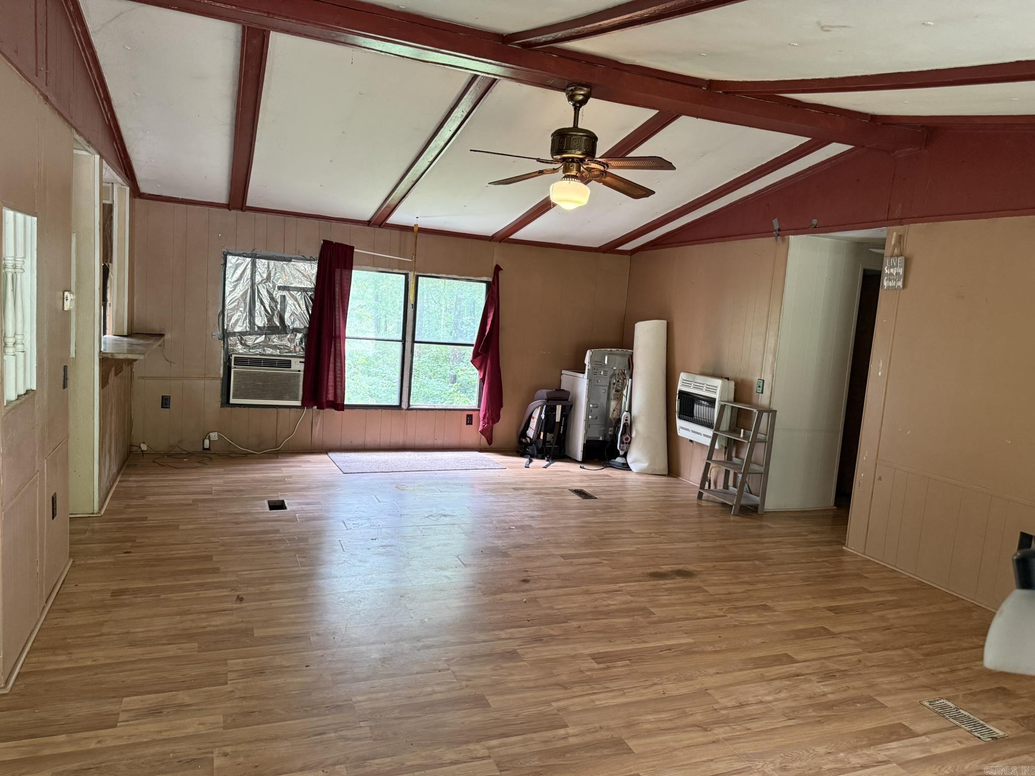 68  Davis Drive  Melbourne, AR