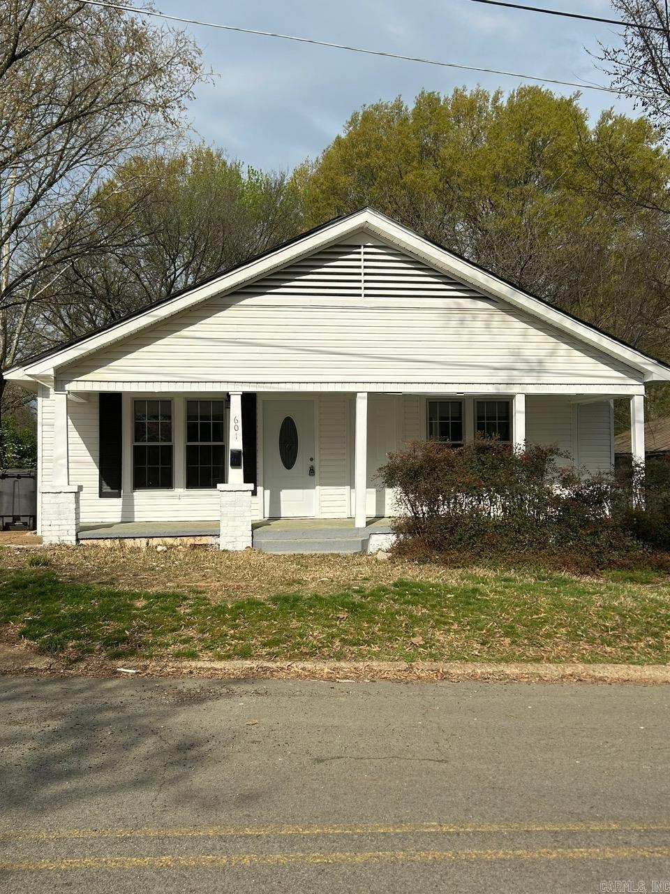 601 N Hickory  Searcy, AR