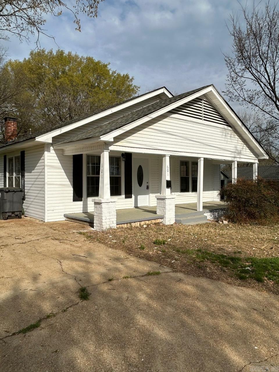 601 N Hickory  Searcy, AR