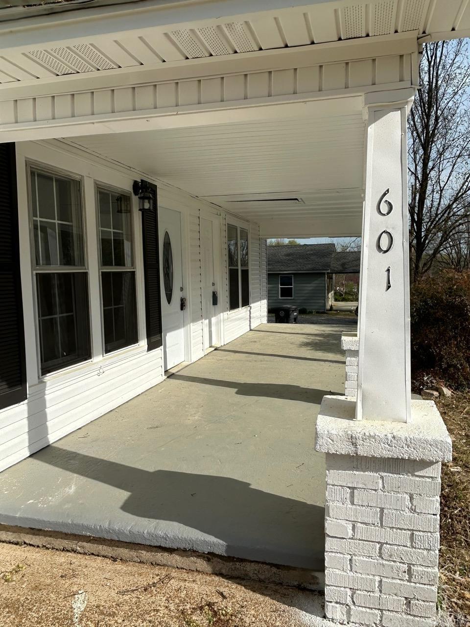 601 N Hickory  Searcy, AR
