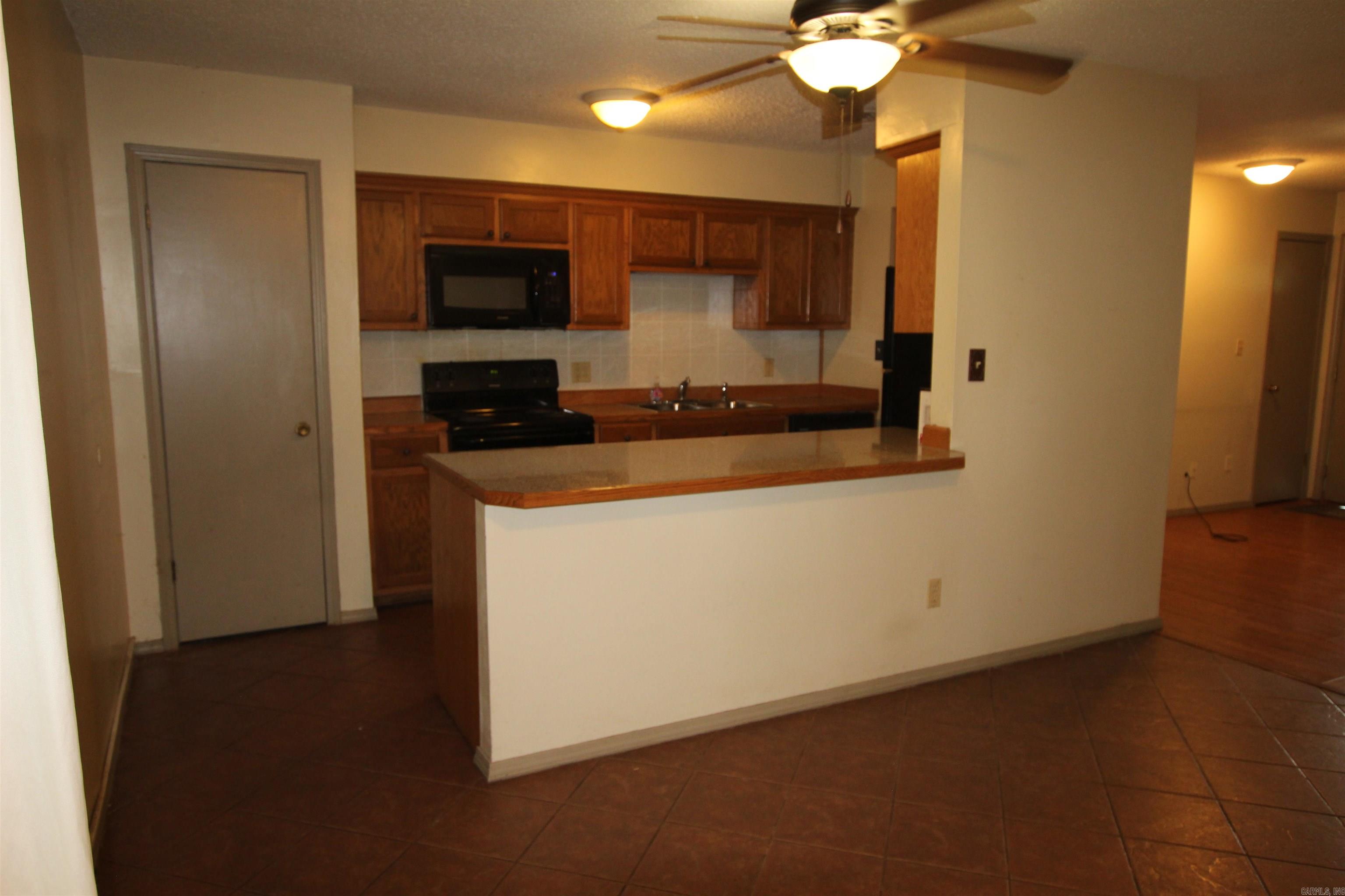 1101 S Tampa  Russellville, AR