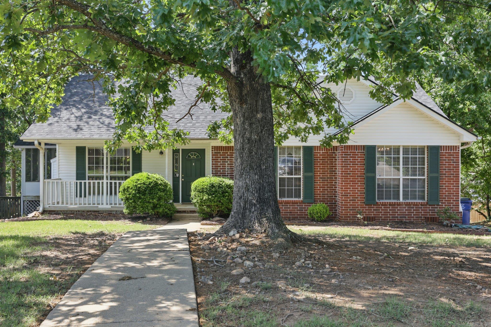 19  Golden Oaks  Maumelle, AR