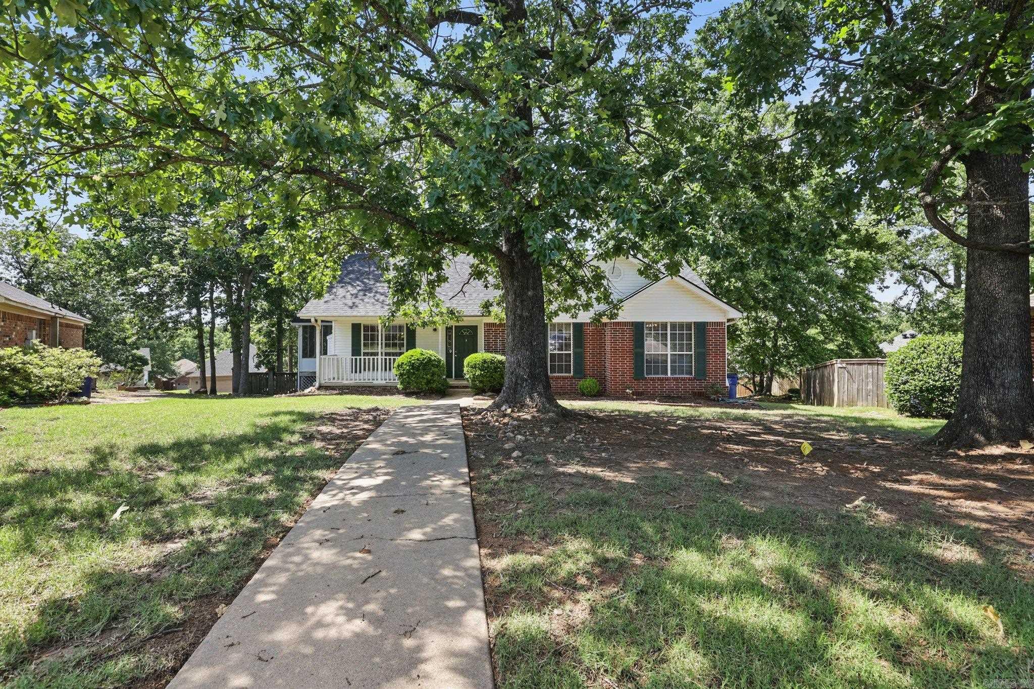 19  Golden Oaks  Maumelle, AR