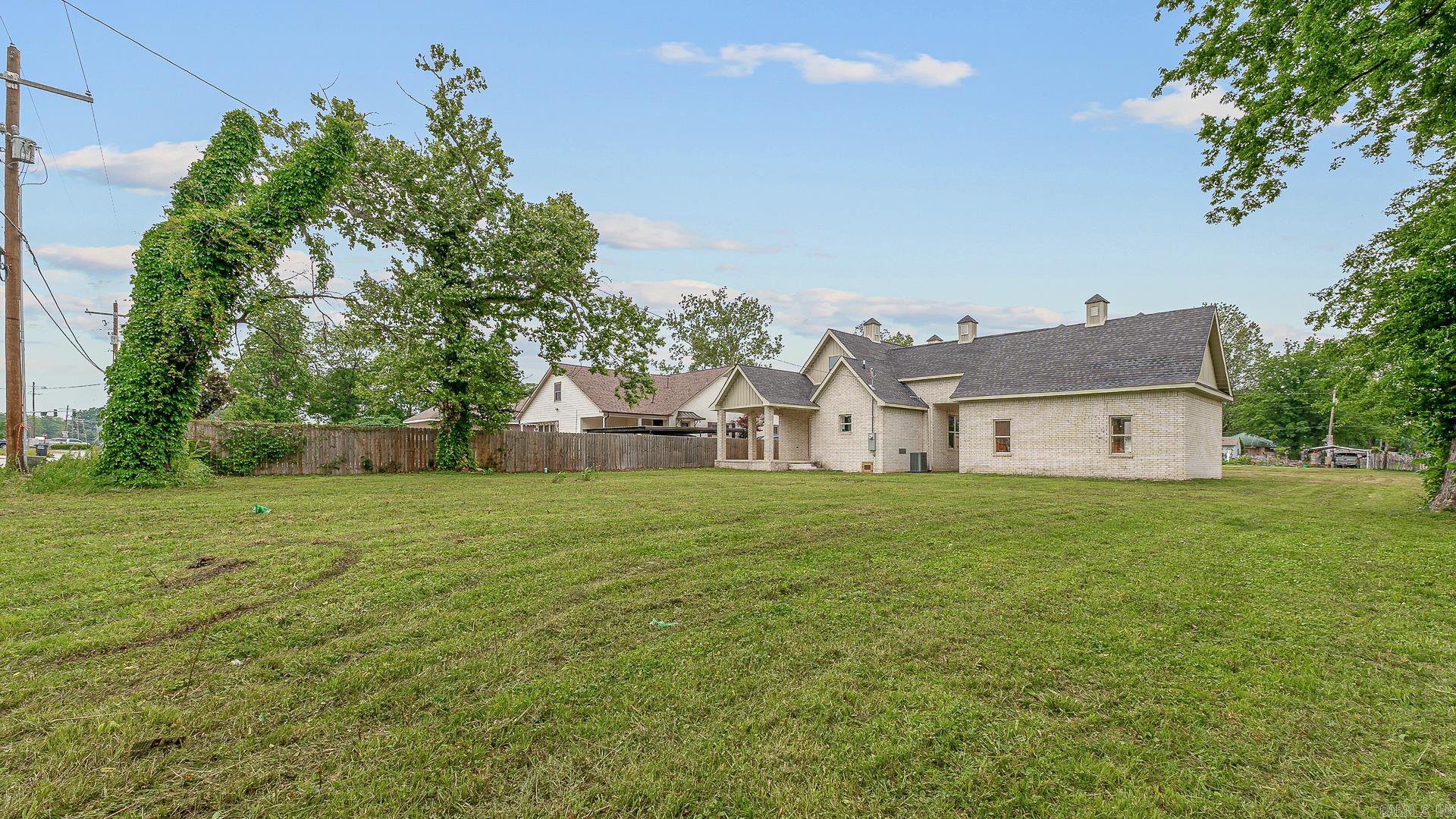 615 W Main  Trumann, AR