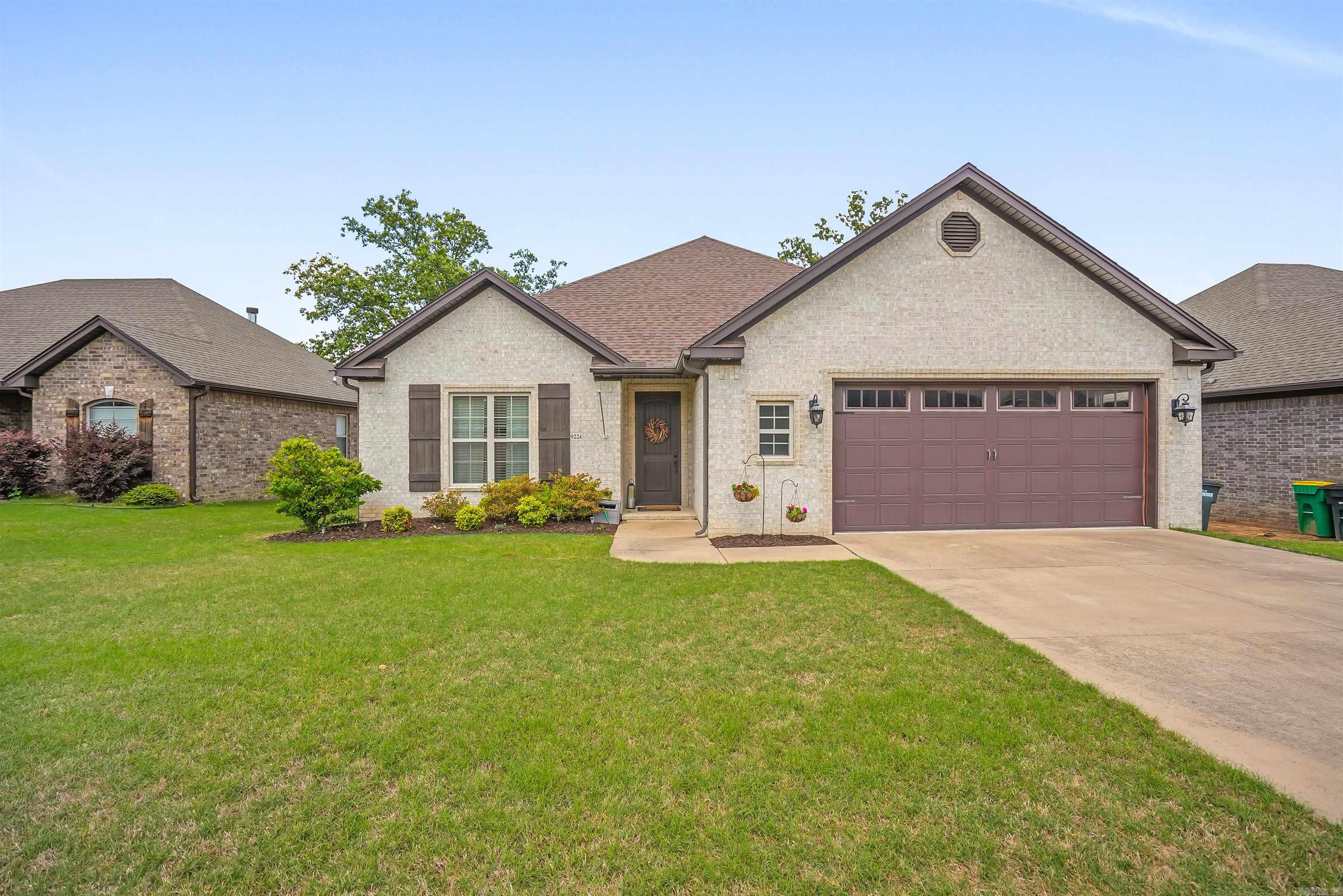 9224  Meadow Gardens  Sherwood, AR