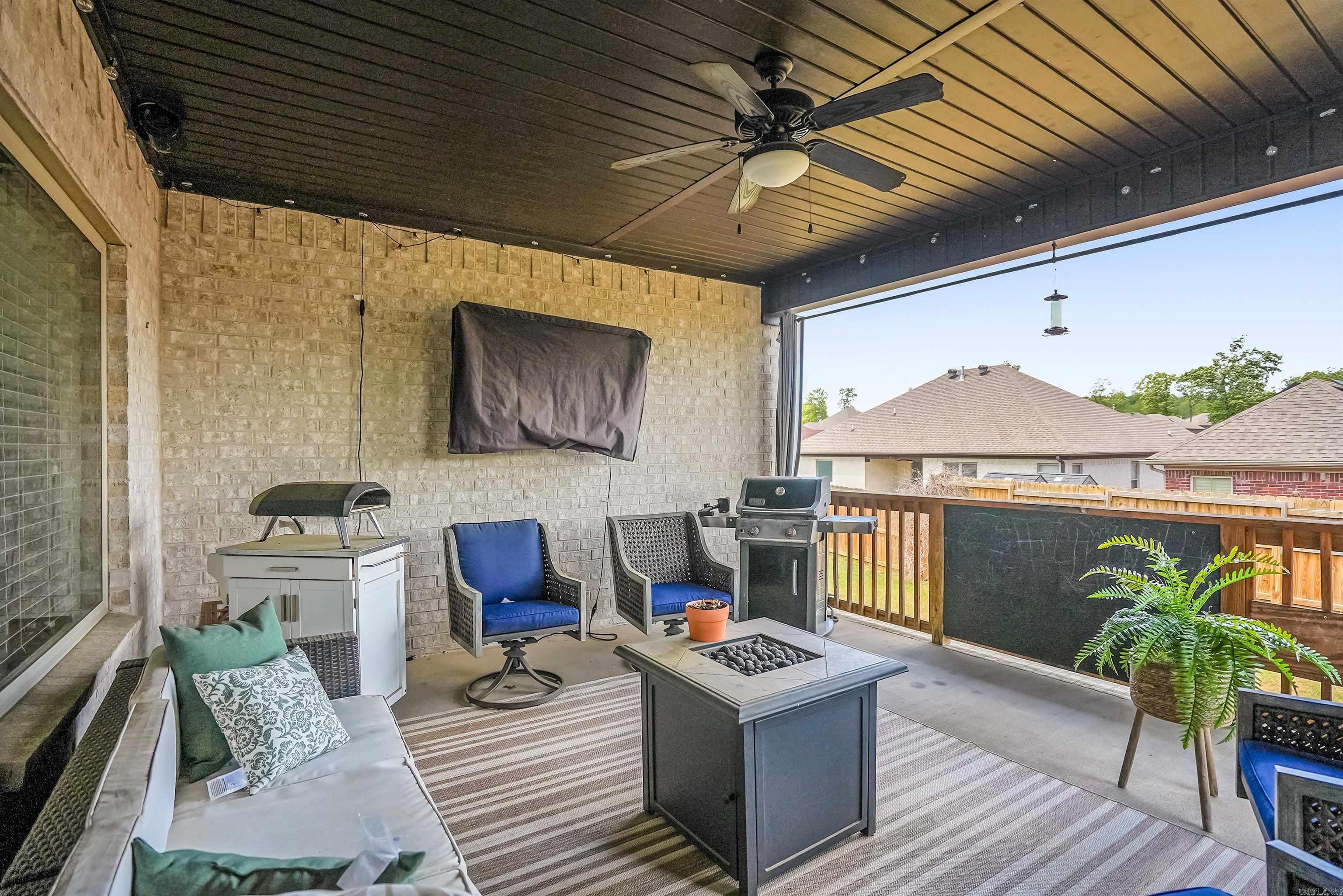 9224  Meadow Gardens  Sherwood, AR