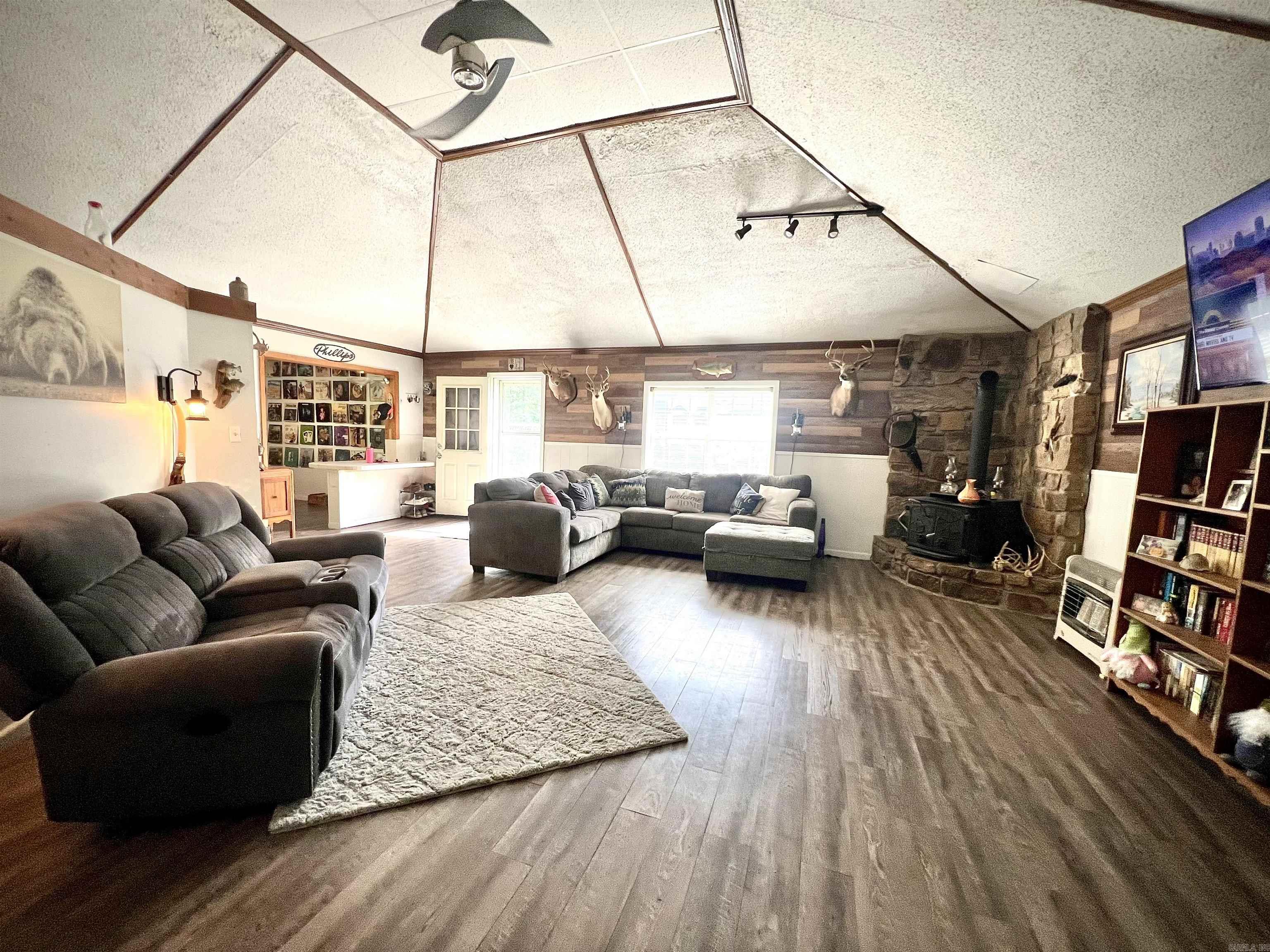 139  Windy Hills  Monticello, AR