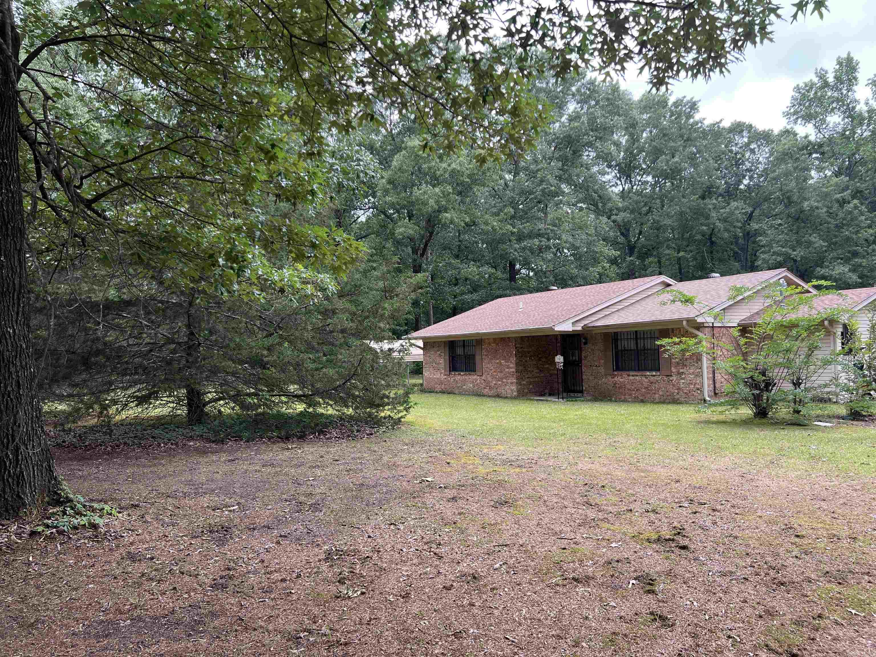 1701  Dixon  Pine Bluff, AR