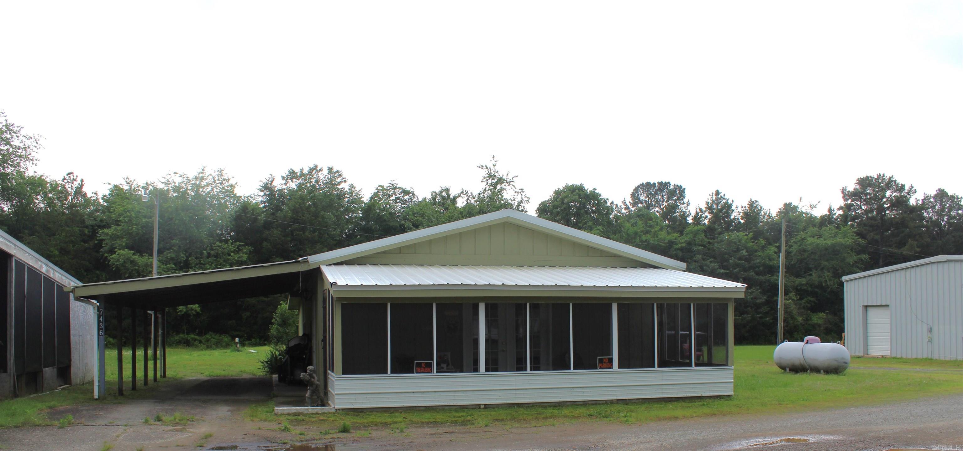 7424 & 7436  Edgemont  Higden, AR
