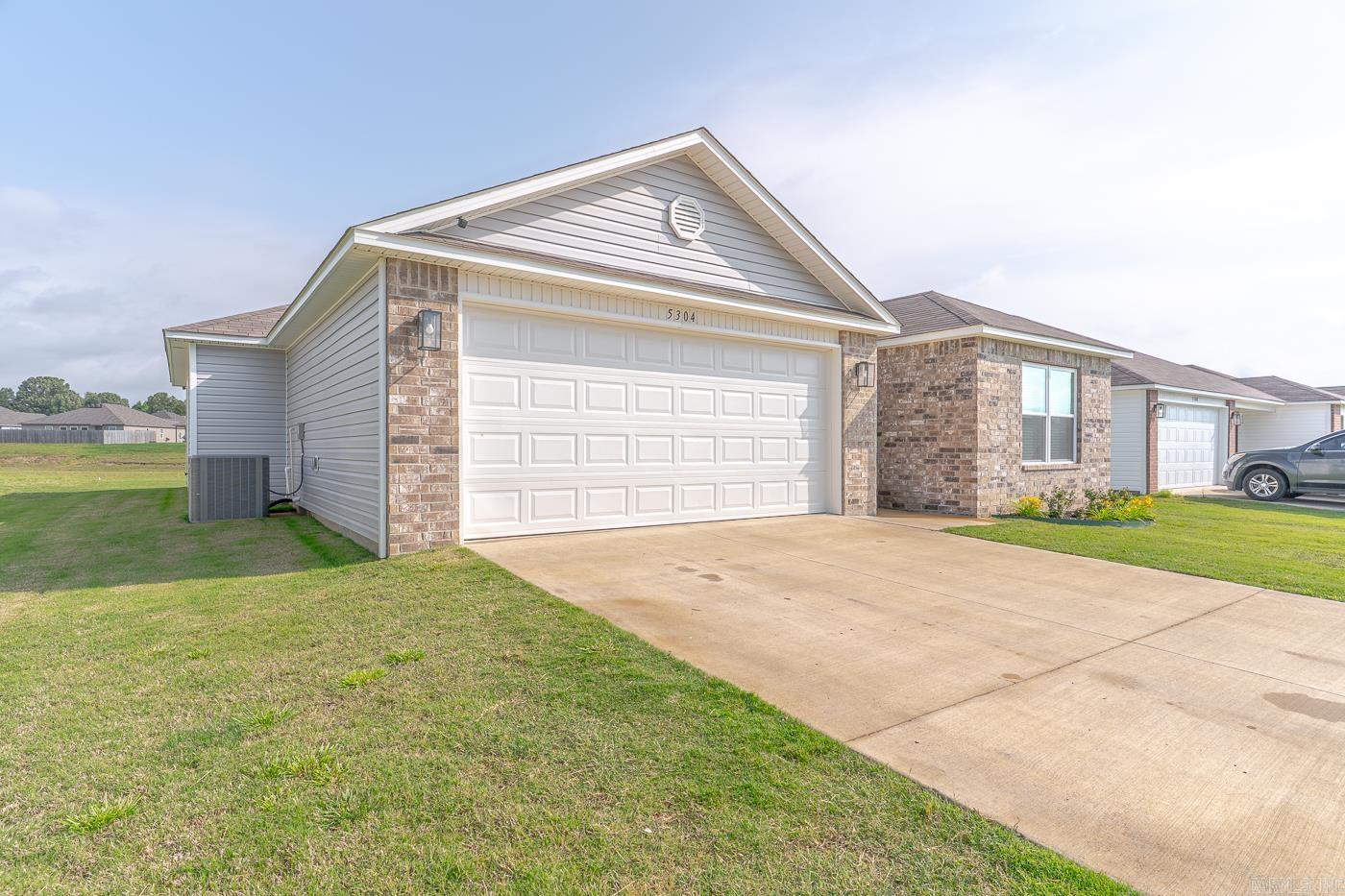 5304  Yukon Dr  Jonesboro, AR