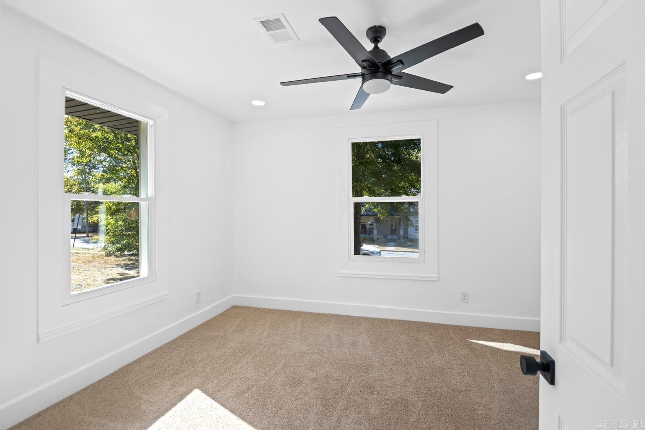 2501 S Maple  Little Rock, AR