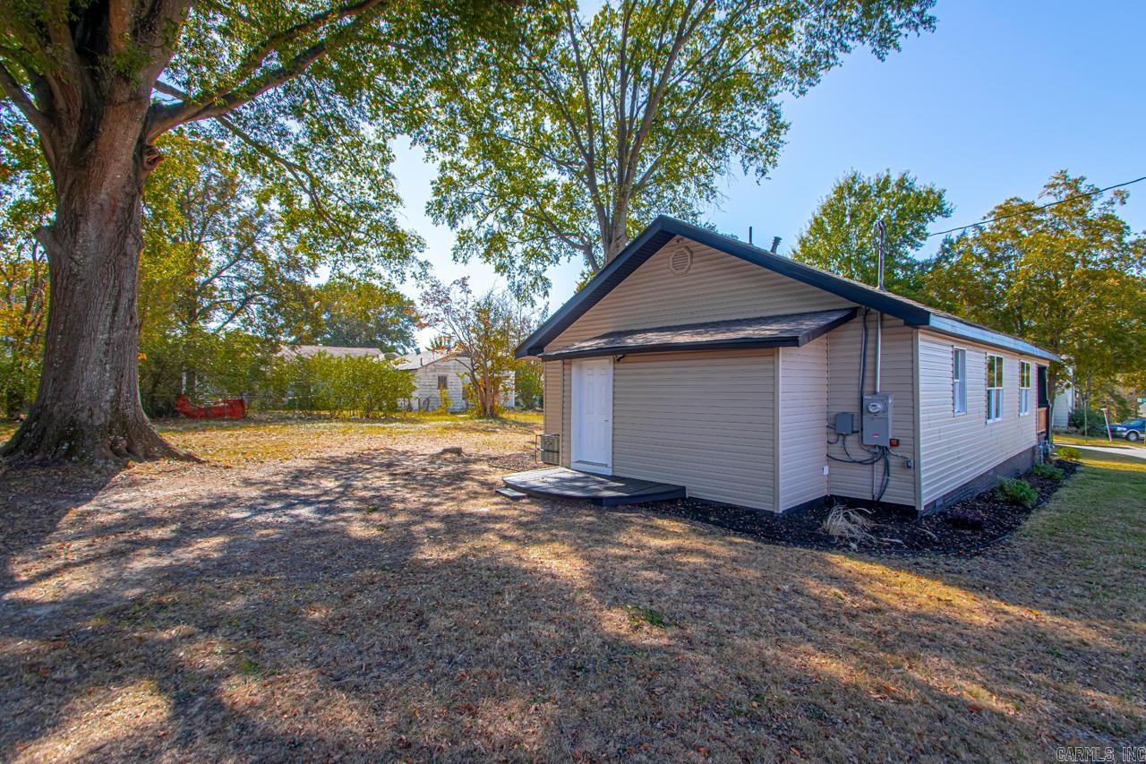 2501 S Maple  Little Rock, AR