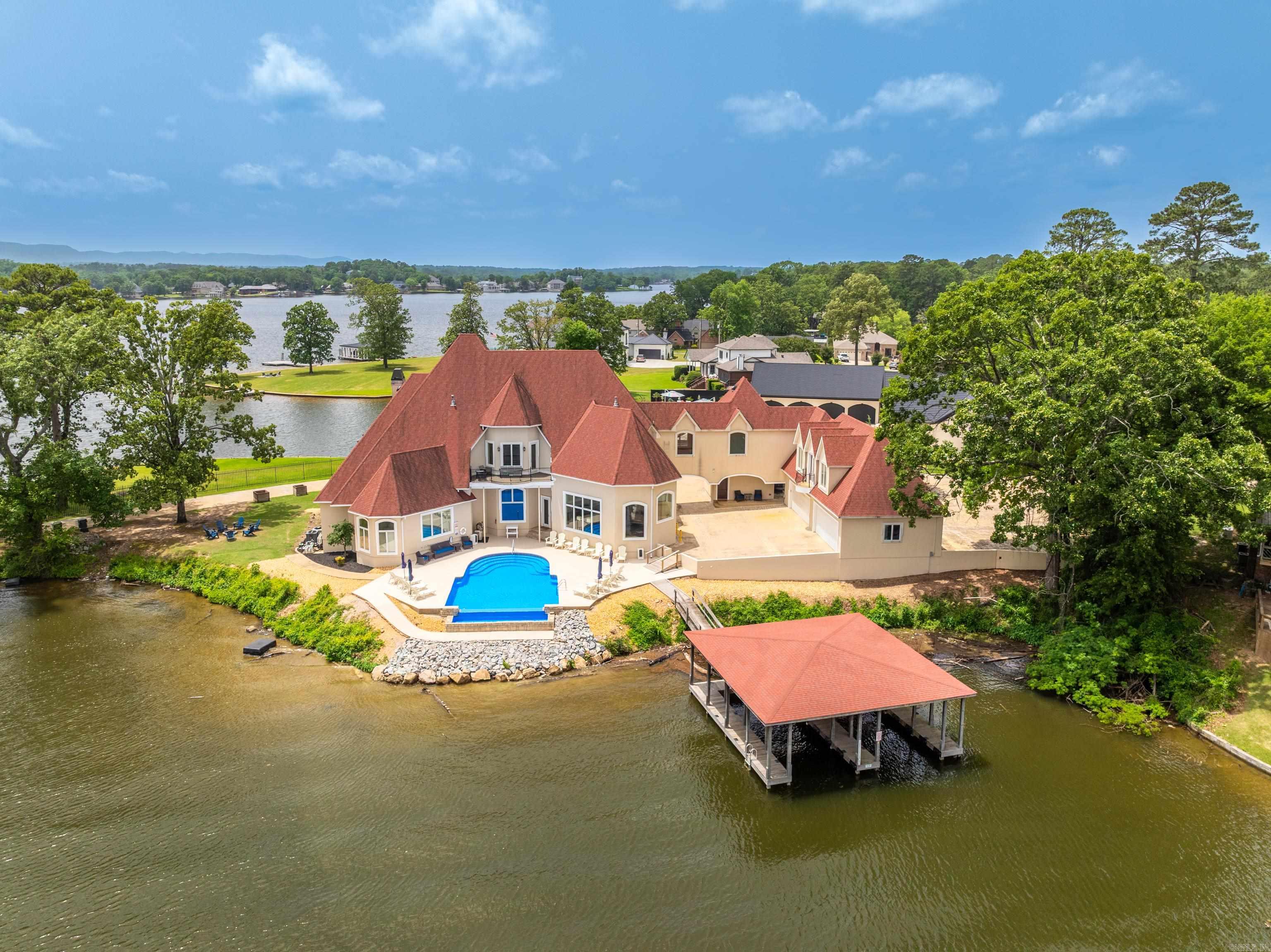 109  Roadrunner  Hot Springs, AR