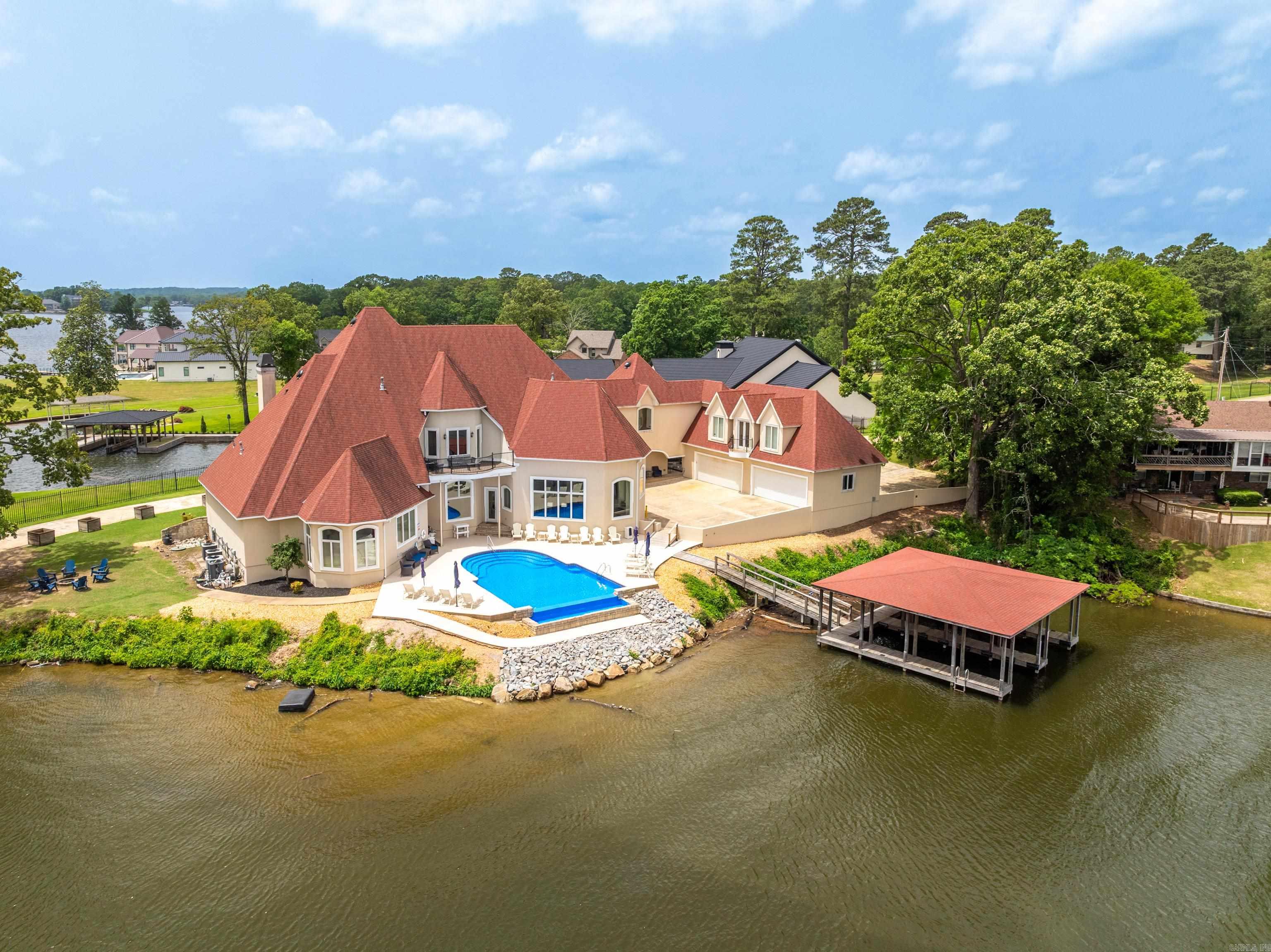 109  Roadrunner  Hot Springs, AR