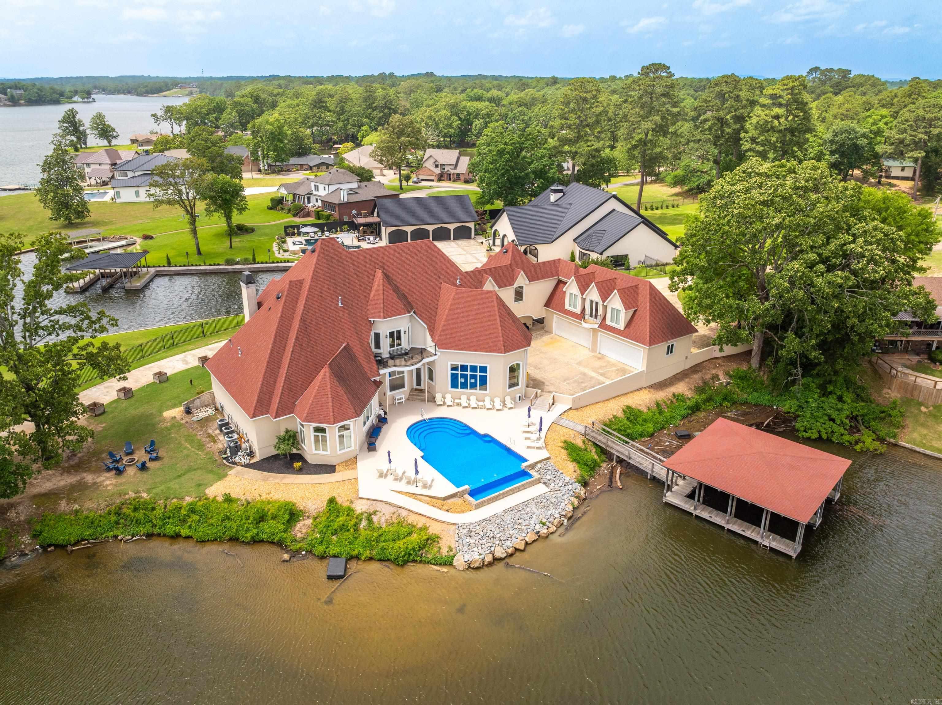 109  Roadrunner  Hot Springs, AR