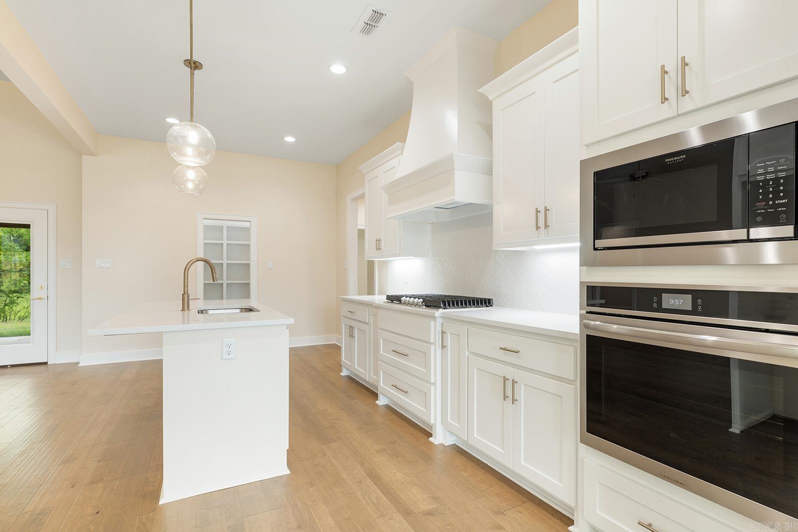 6073 Coral Ridge  Alexander, AR