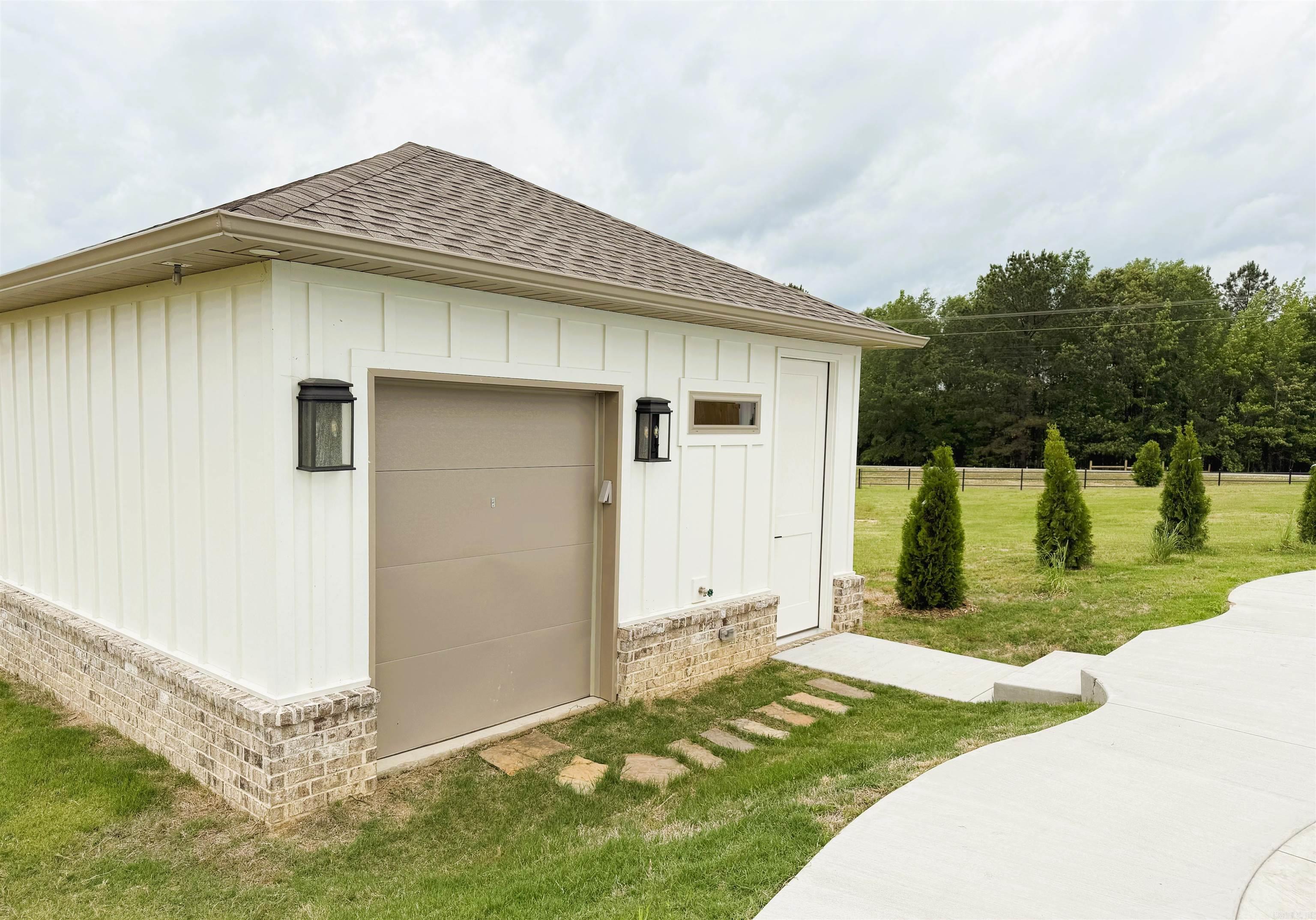 8350  Highway 190  Benton, AR