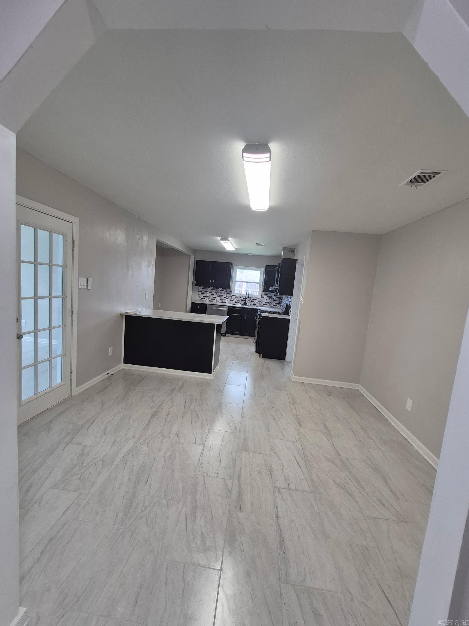8921  CLAREMONT  Sherwood, AR