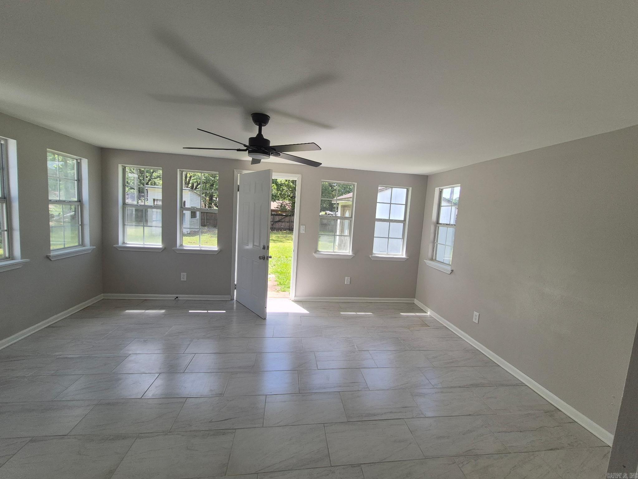 8921  CLAREMONT  Sherwood, AR