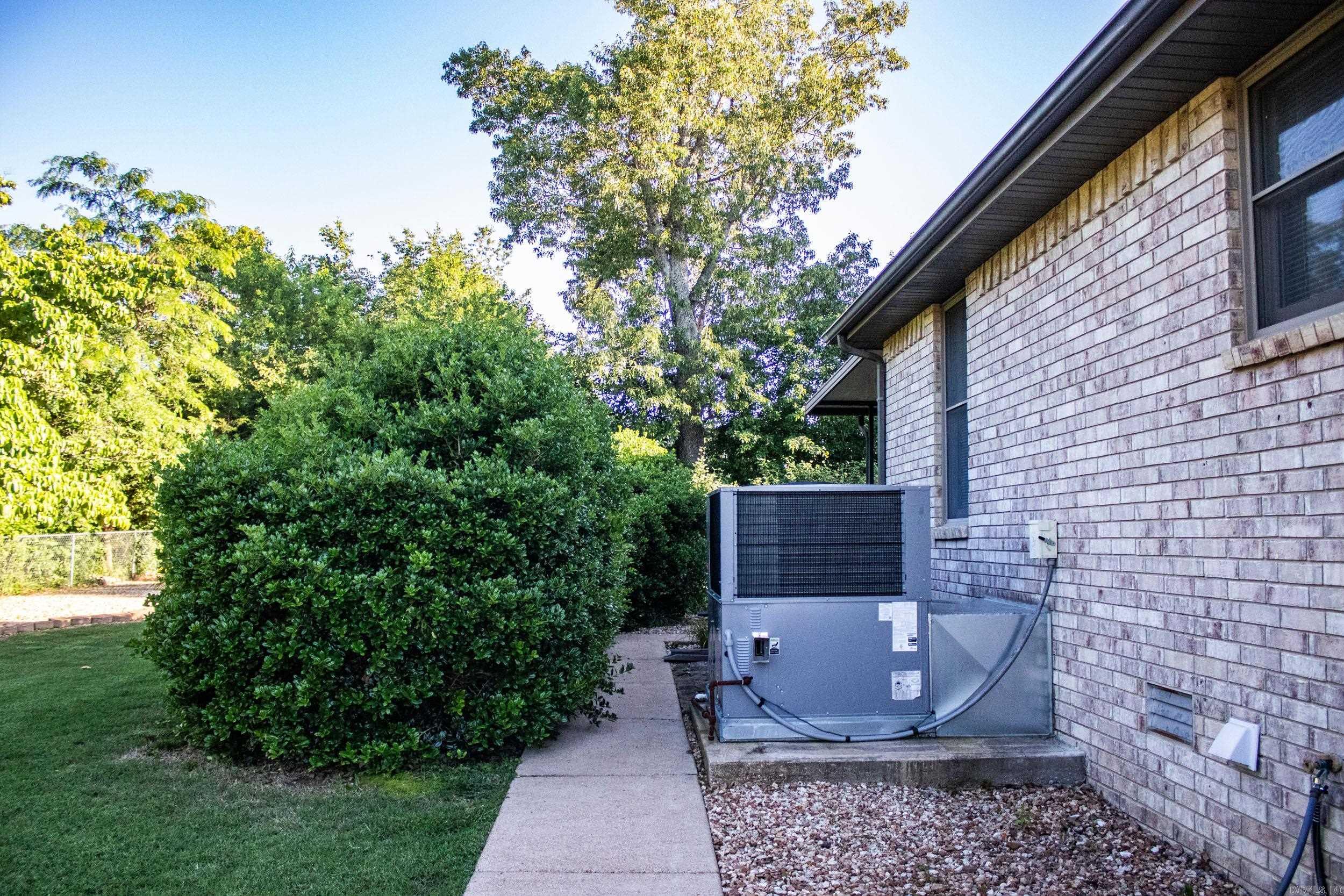130  Northpointe Drive  Mountain Home, AR