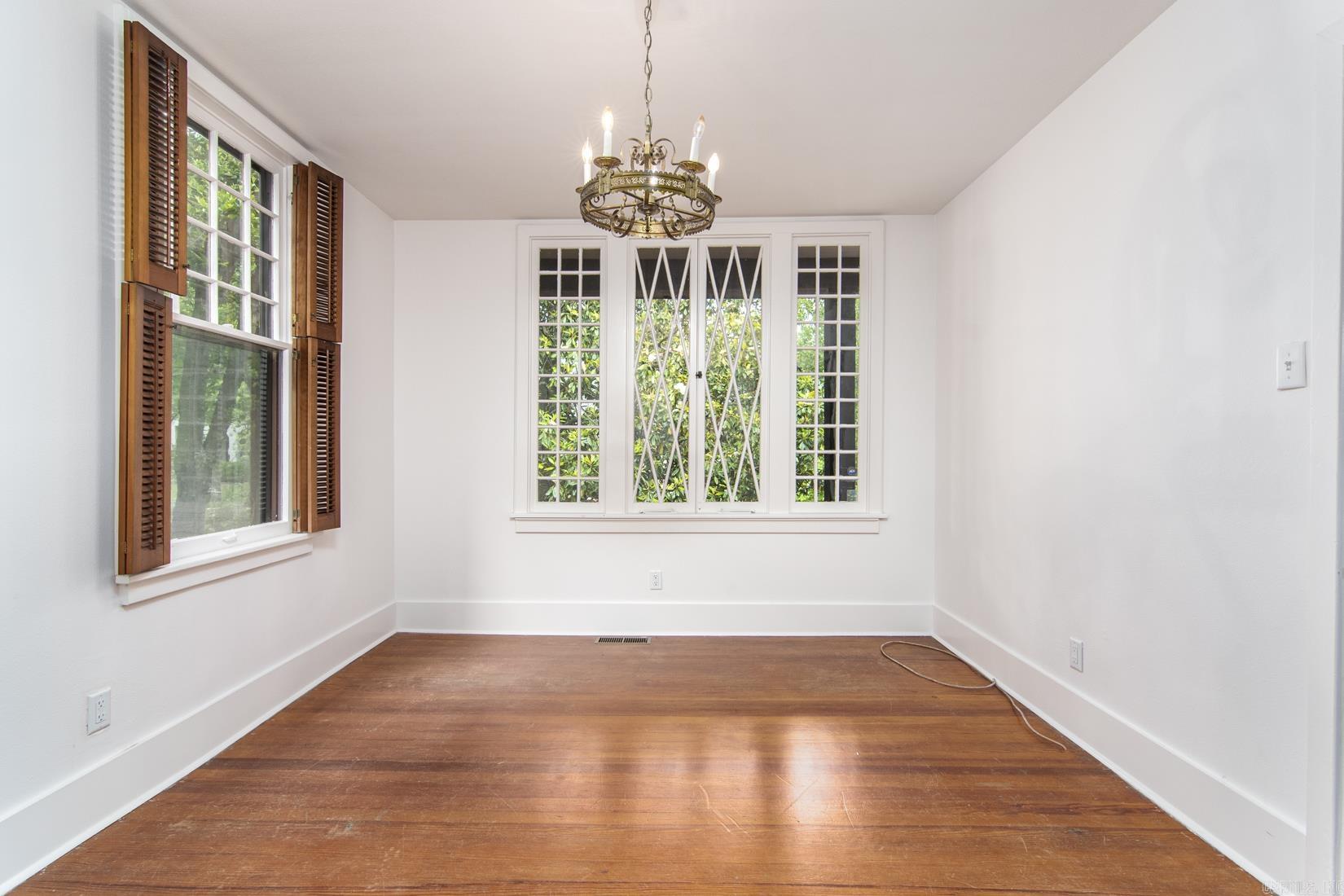 2108  Beechwood  Little Rock, AR