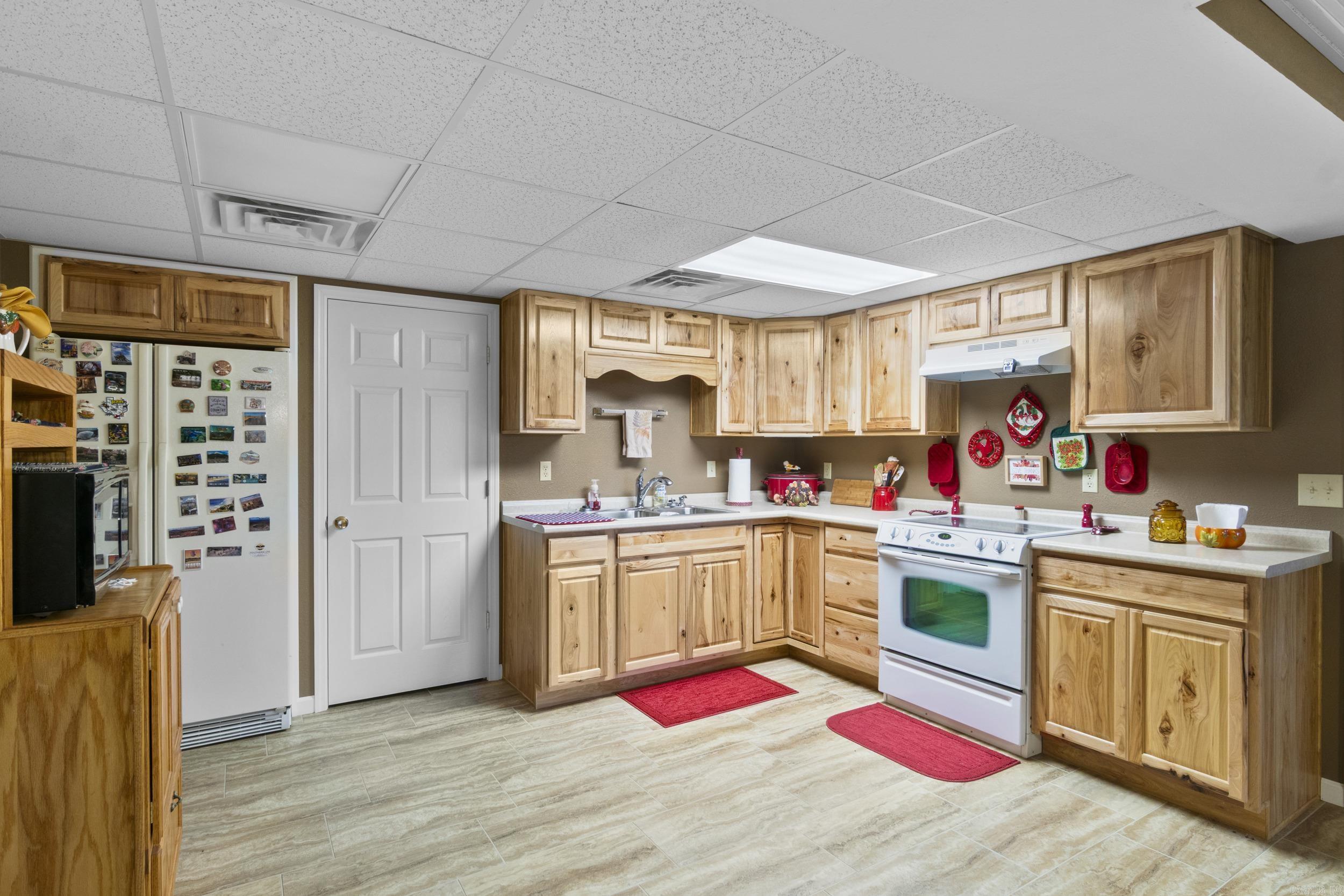 354  Crestwood DR  Heber Springs, AR