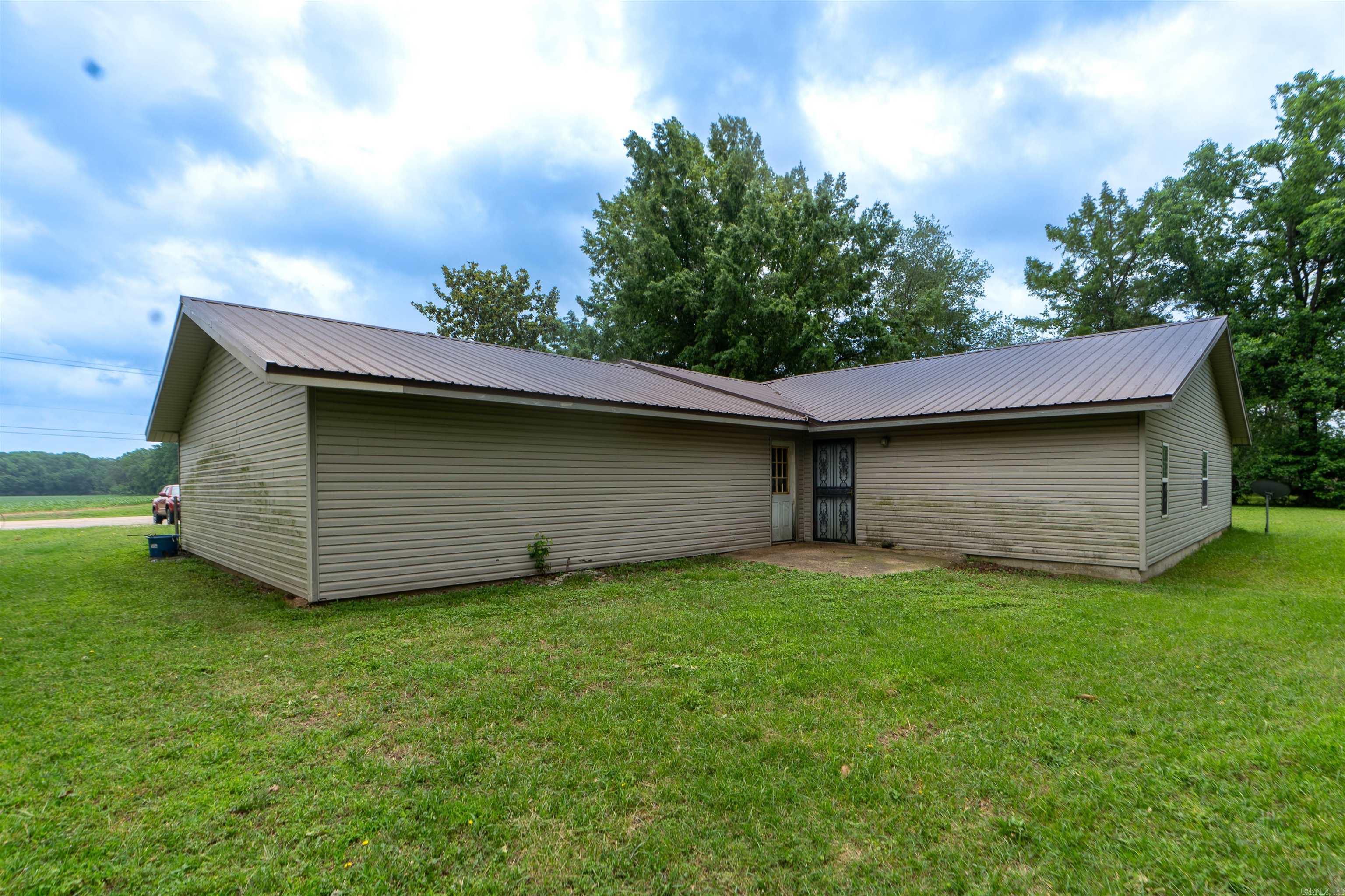 2562  Highway 1  Marianna, AR