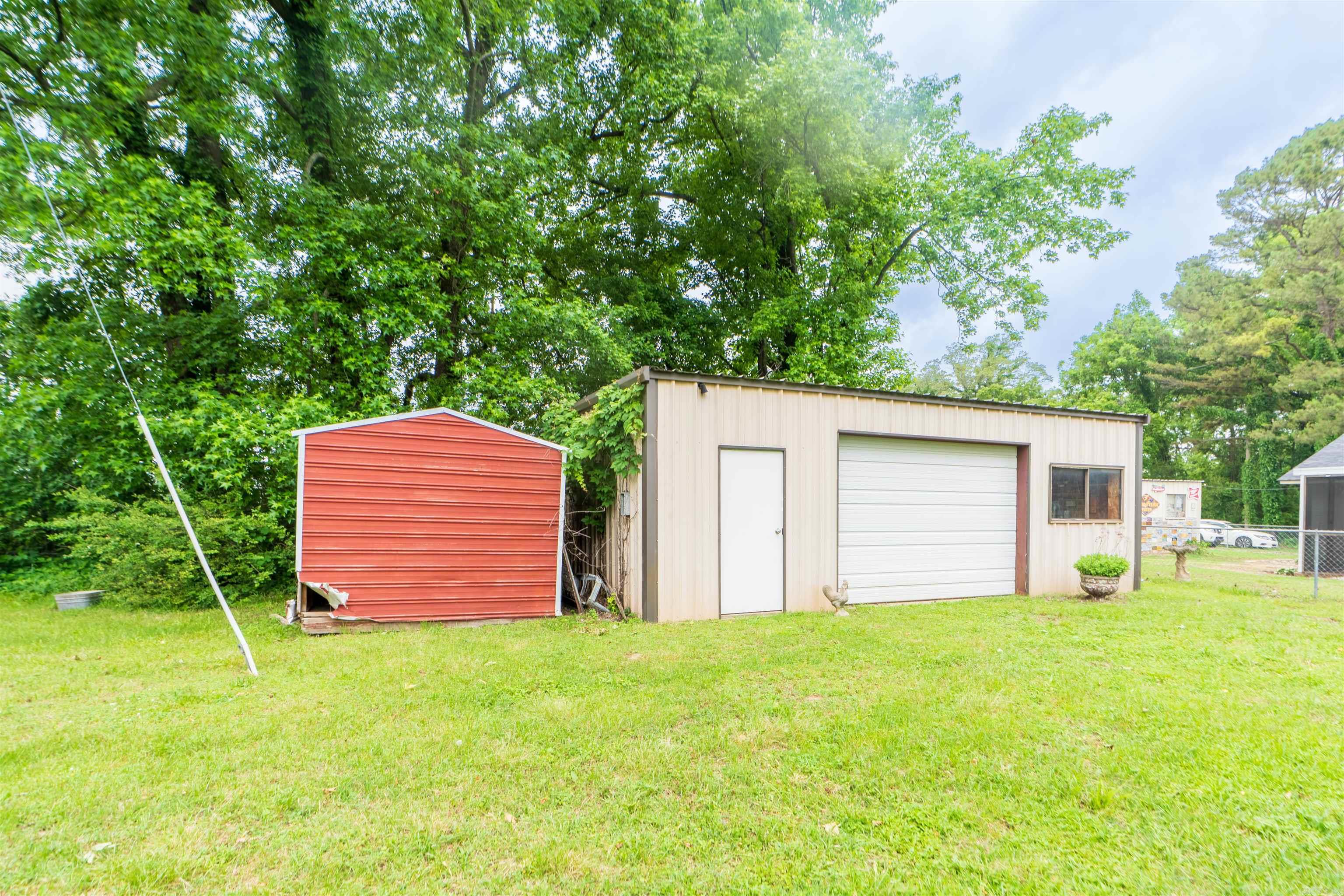 2562  Highway 1  Marianna, AR