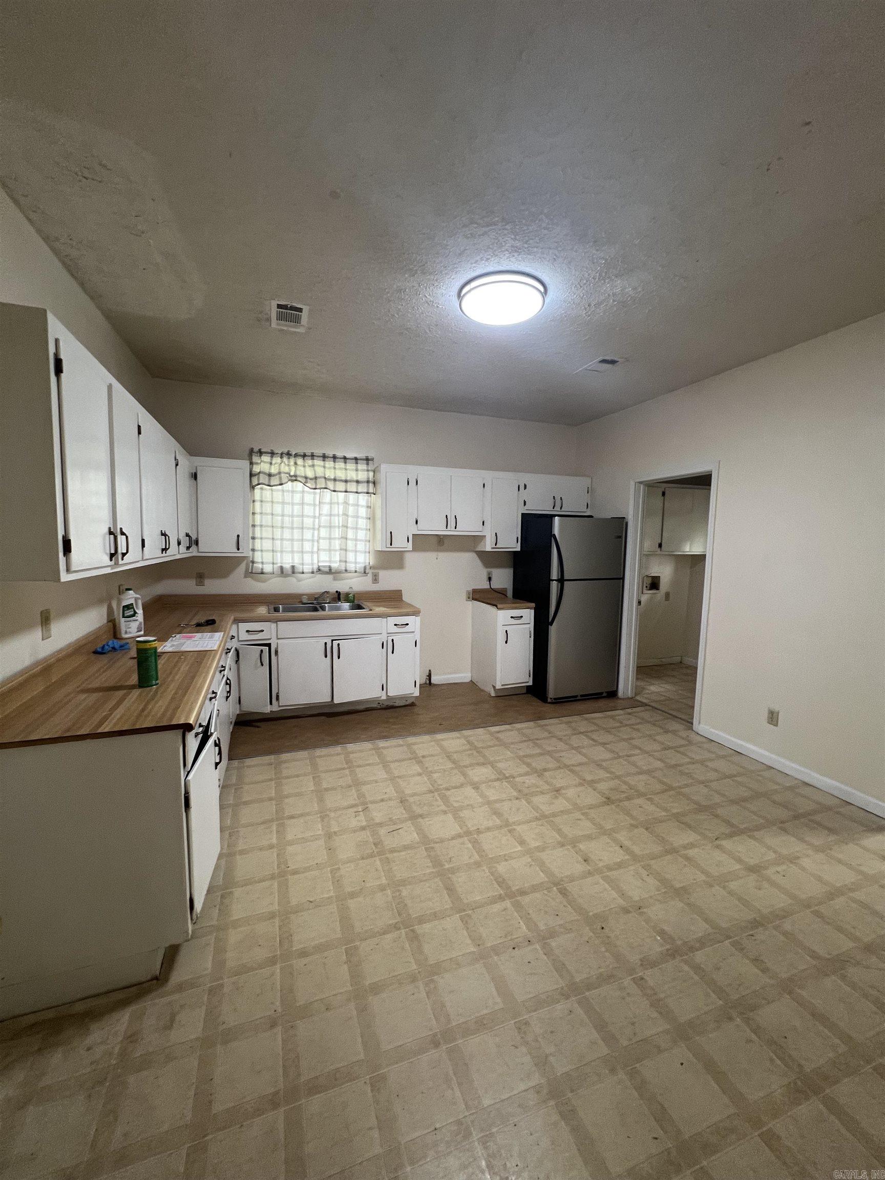 1124 E 2nd  Pine Bluff, AR