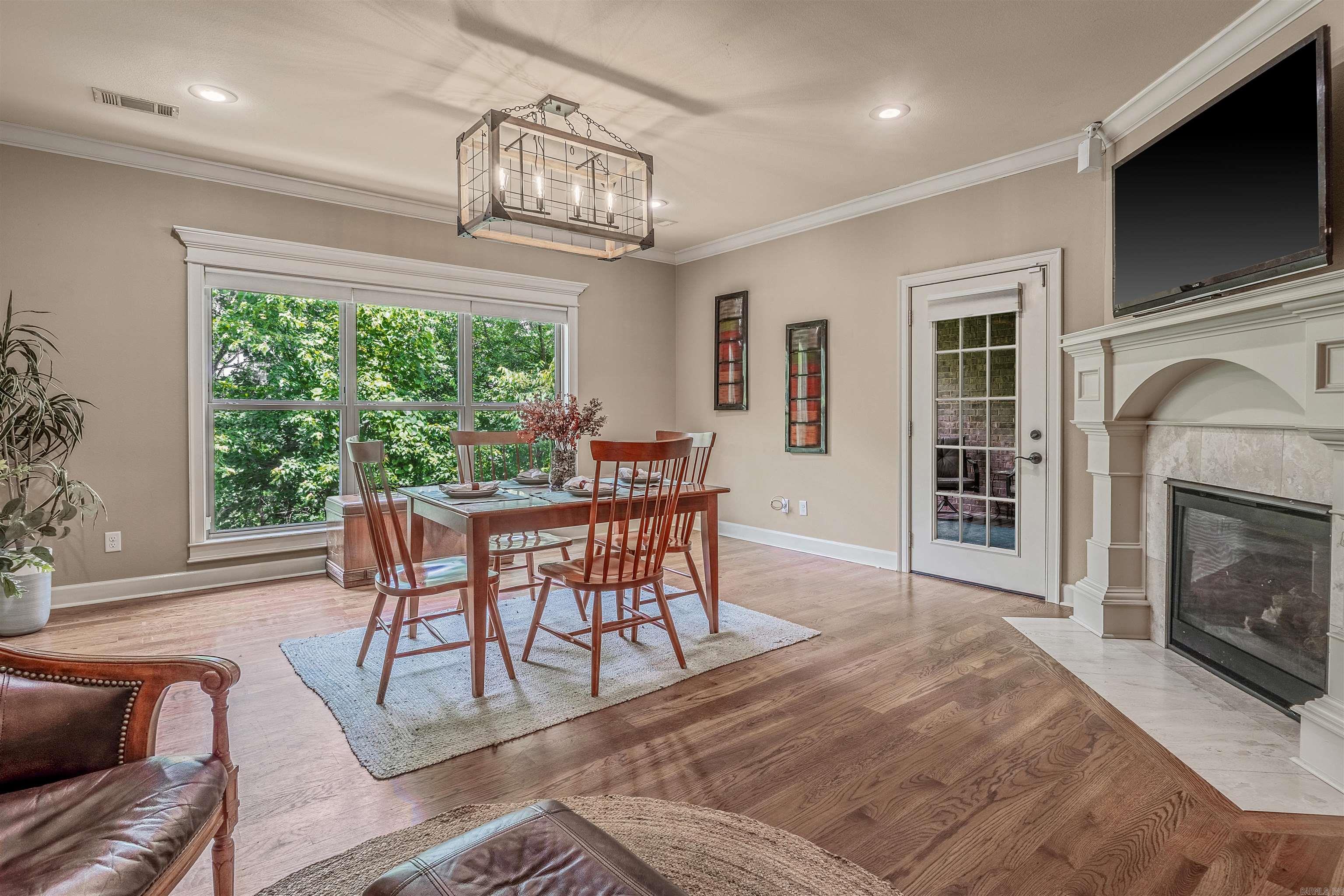 18 Winthrop Pt. Little Rock, AR 72211