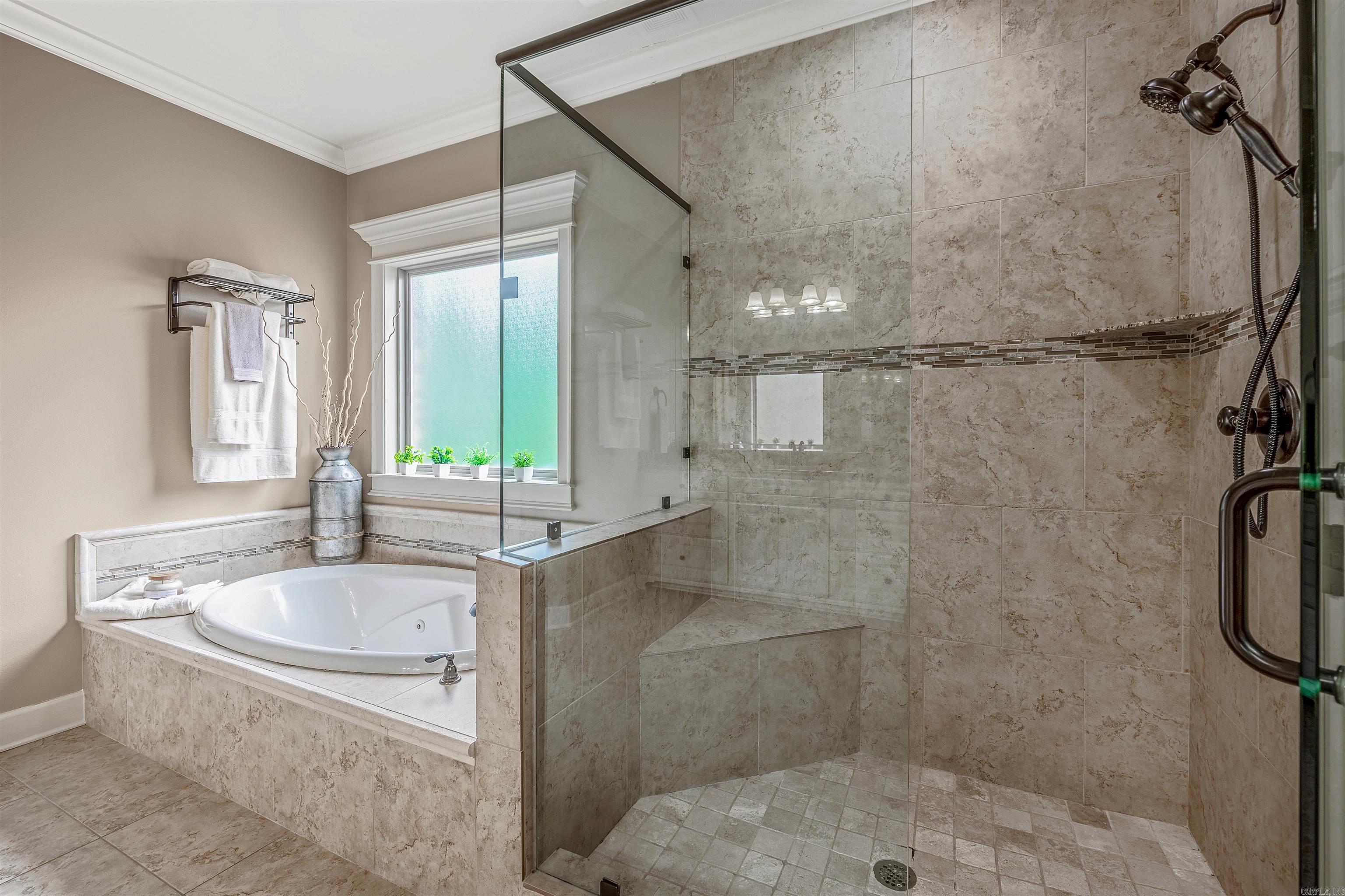 18  Winthrop Pt.  Little Rock, AR