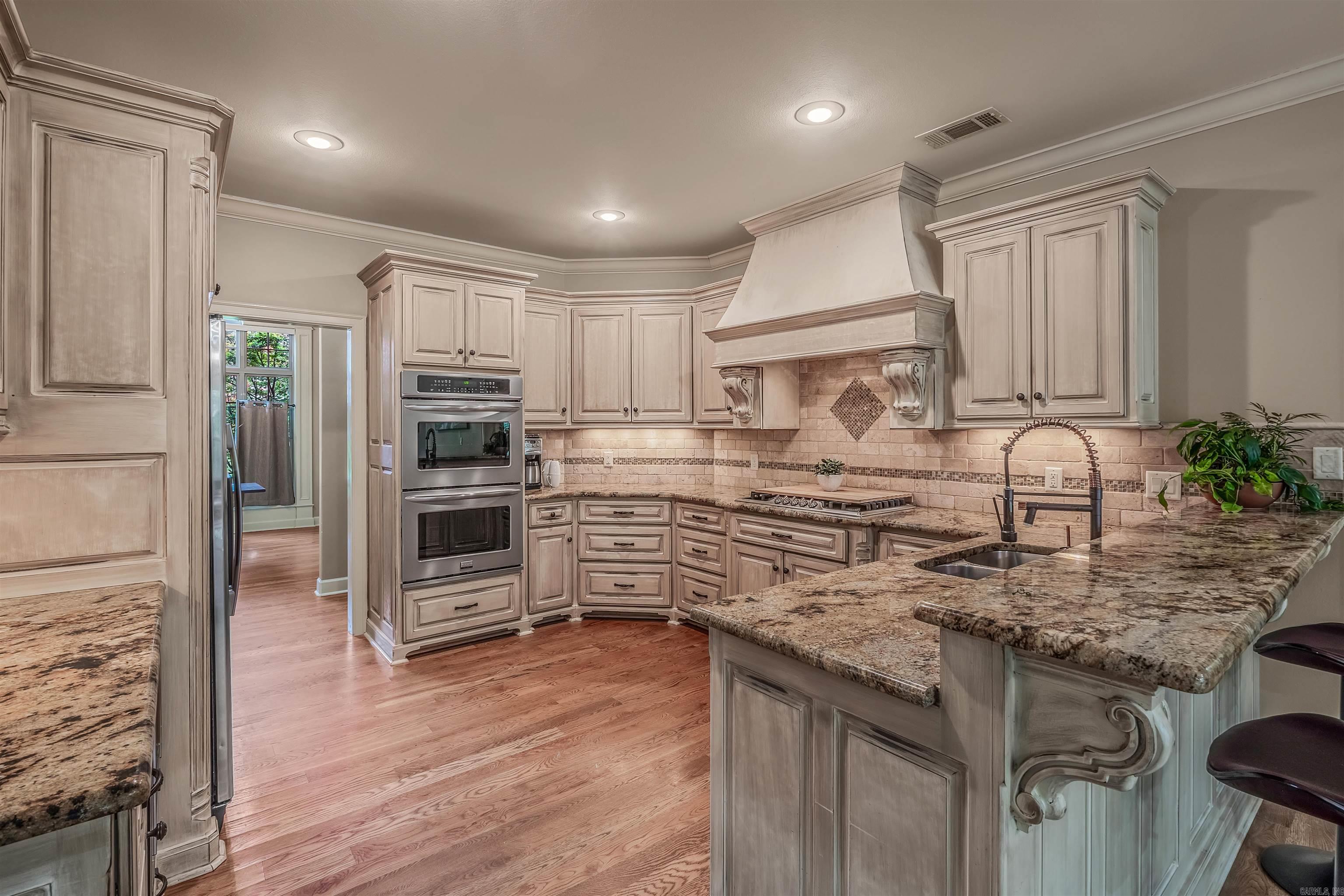 18  Winthrop Pt.  Little Rock, AR