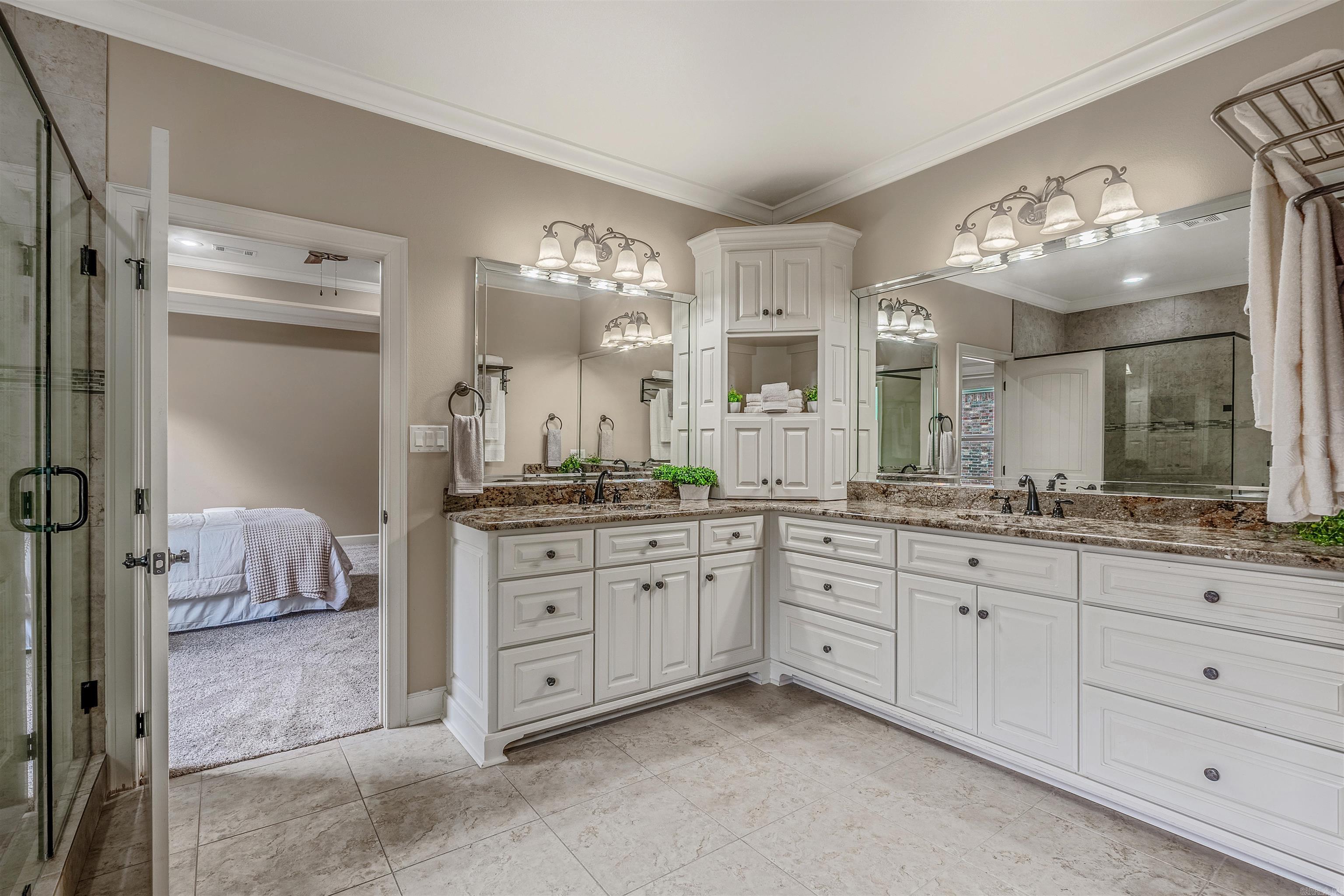 18  Winthrop Pt.  Little Rock, AR