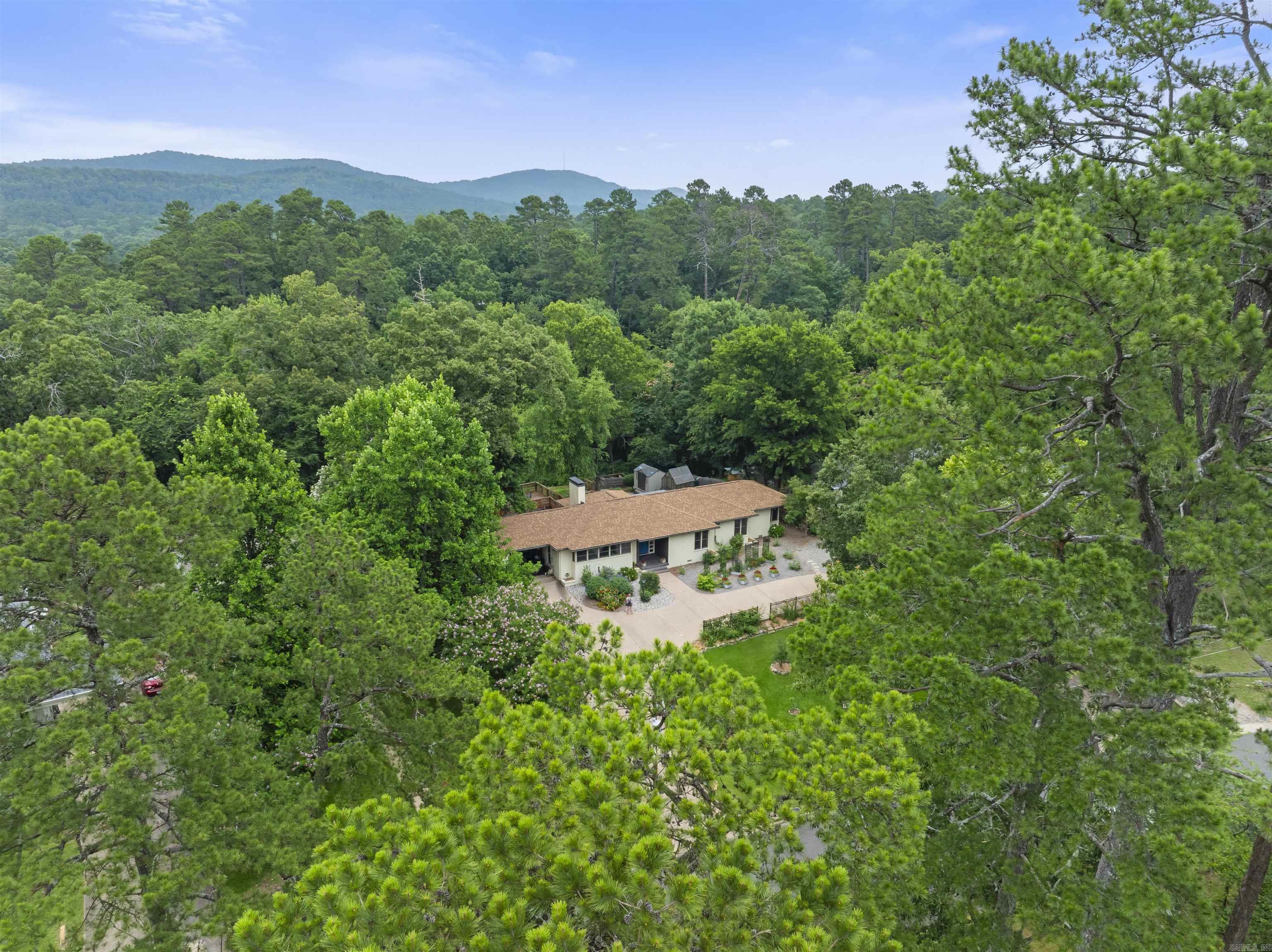 126 Circle  Hot Springs National Park, AR